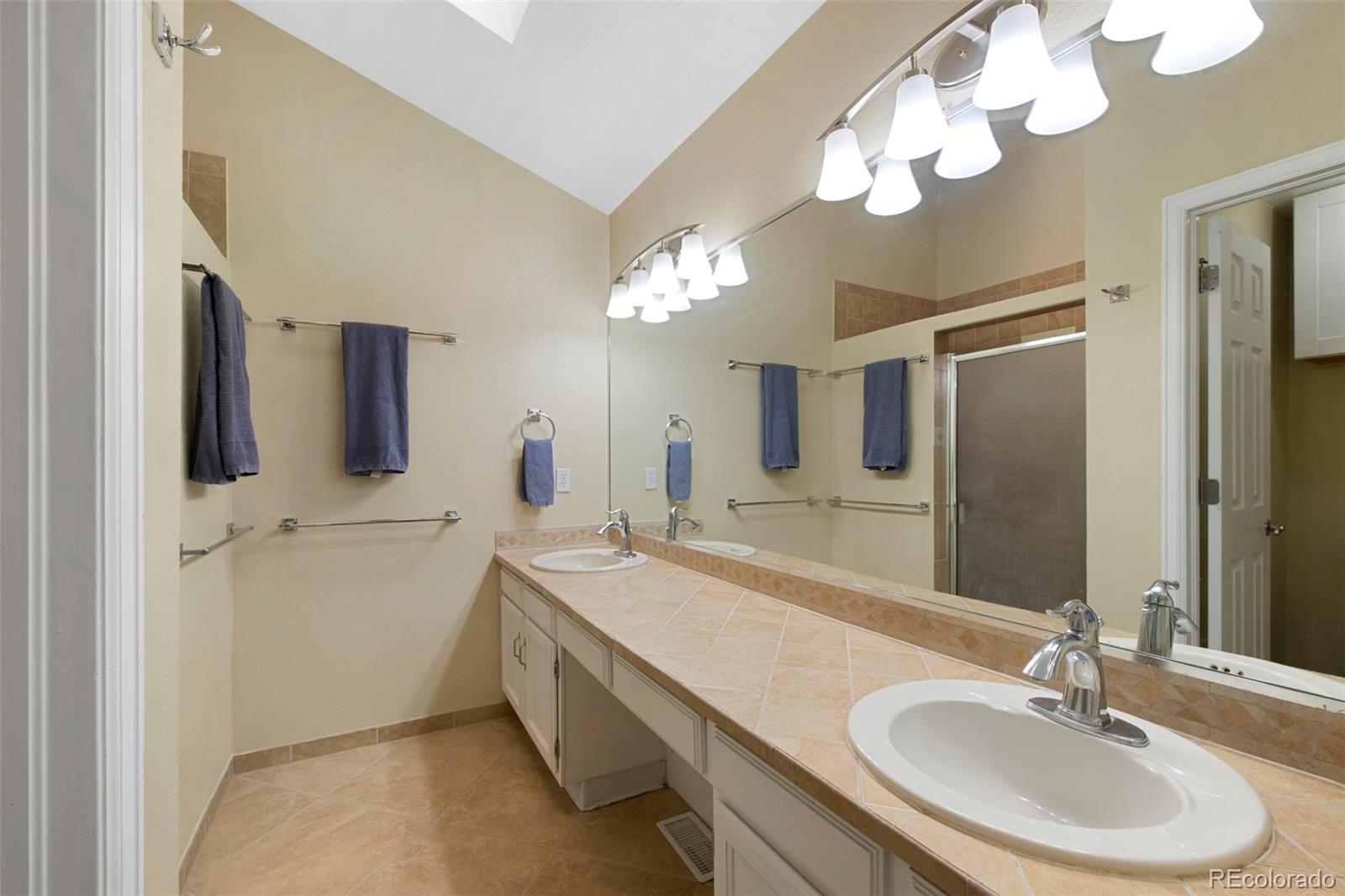 MLS Image #19 for 23  honey locust ,littleton, Colorado