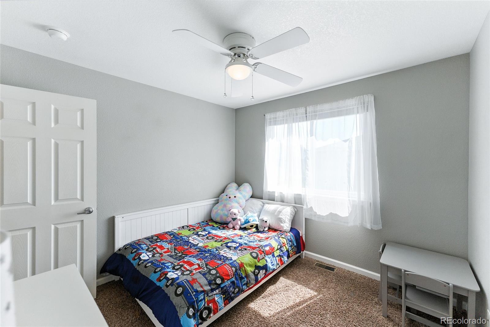 MLS Image #17 for 10116  wyandott circle,denver, Colorado