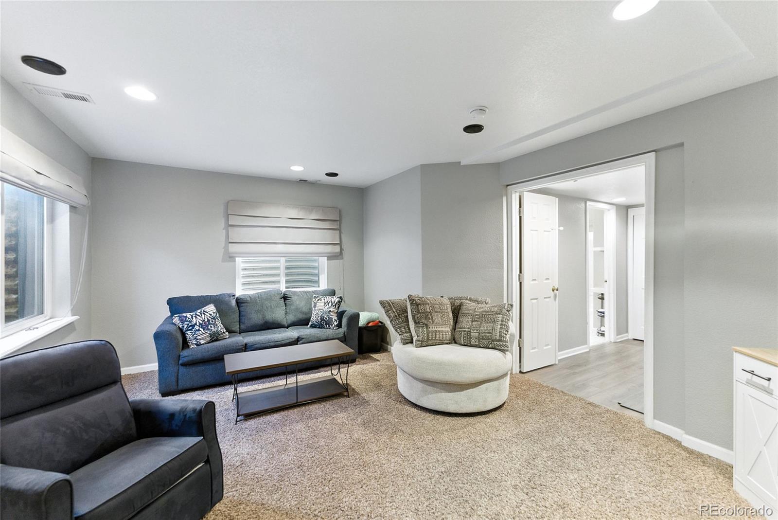 MLS Image #21 for 10116  wyandott circle,denver, Colorado