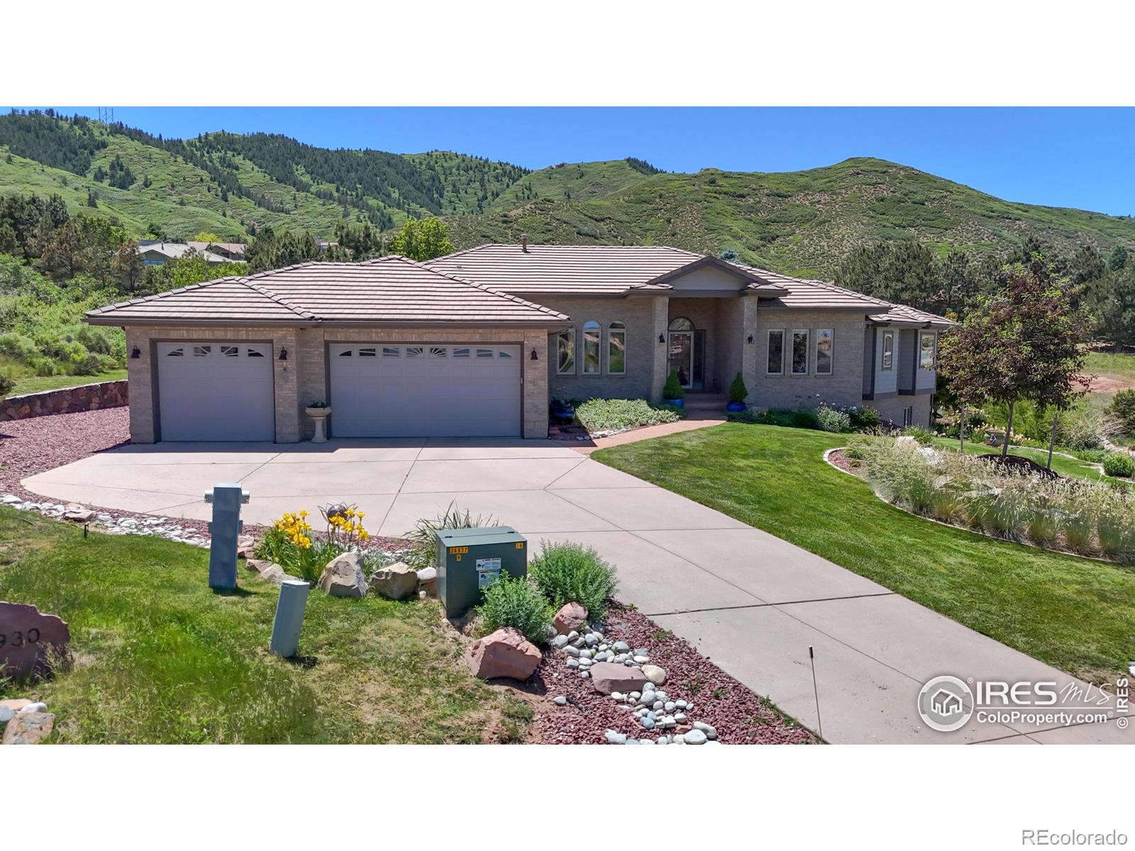 MLS Image #0 for 10950  elk horn run,littleton, Colorado