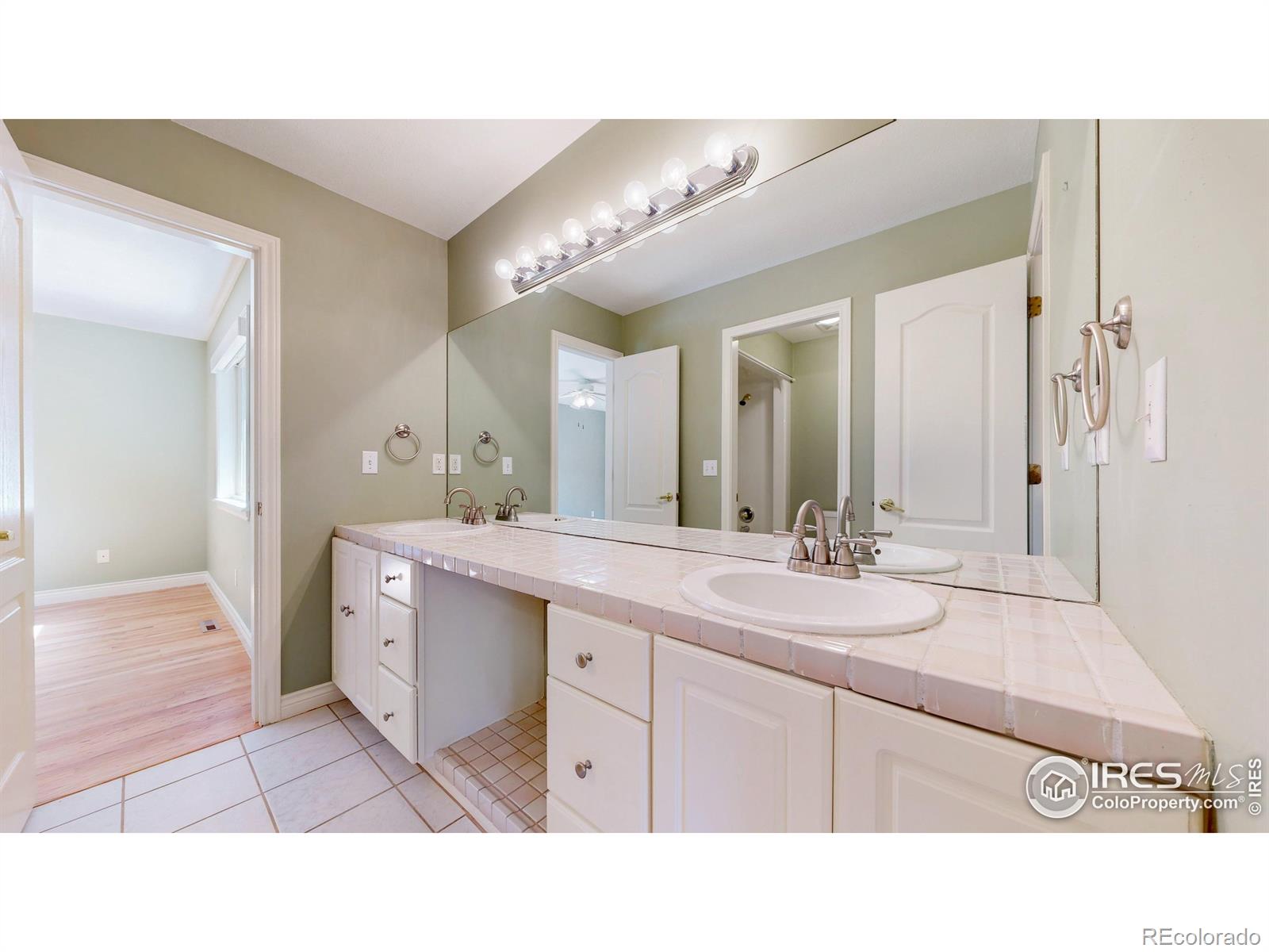 MLS Image #18 for 10950  elk horn run,littleton, Colorado