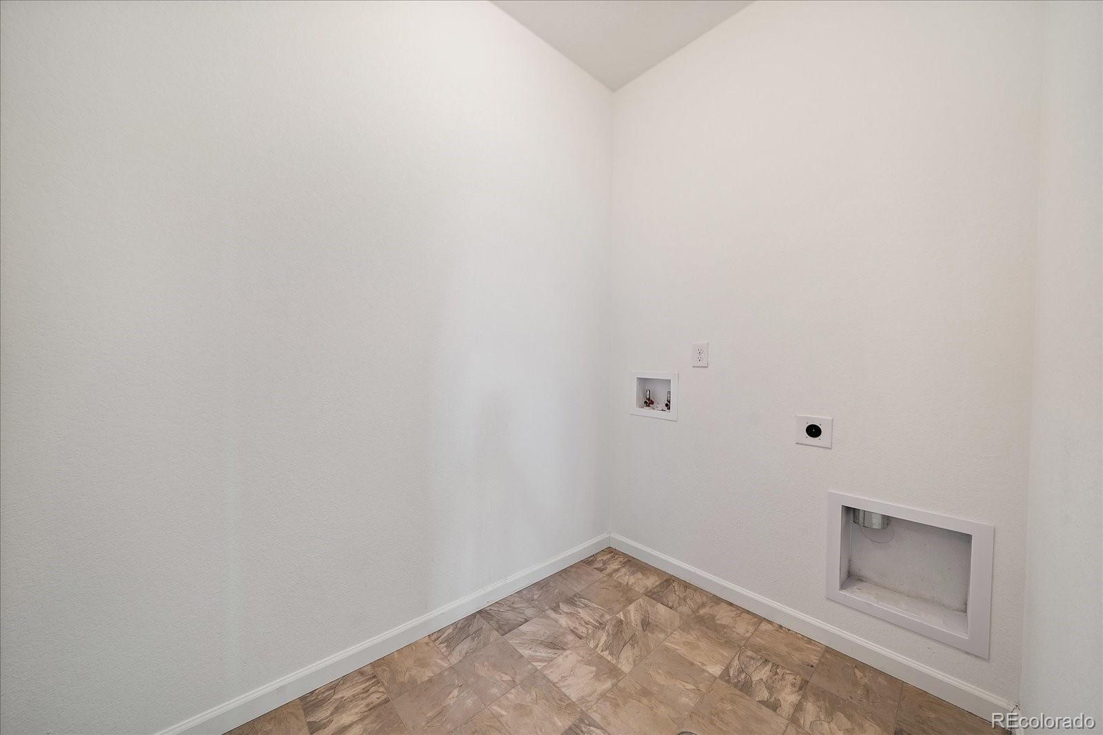 MLS Image #21 for 26789 e cedar avenue,aurora, Colorado