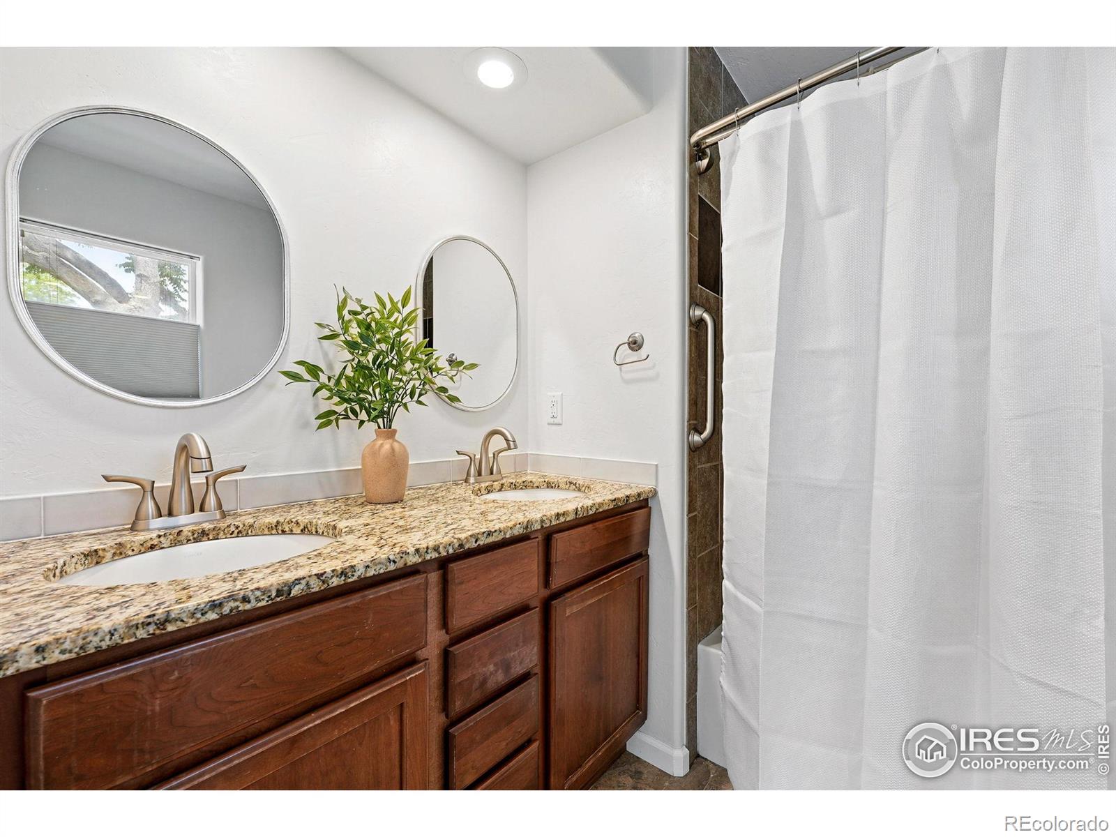 MLS Image #21 for 4039 n clay street,denver, Colorado