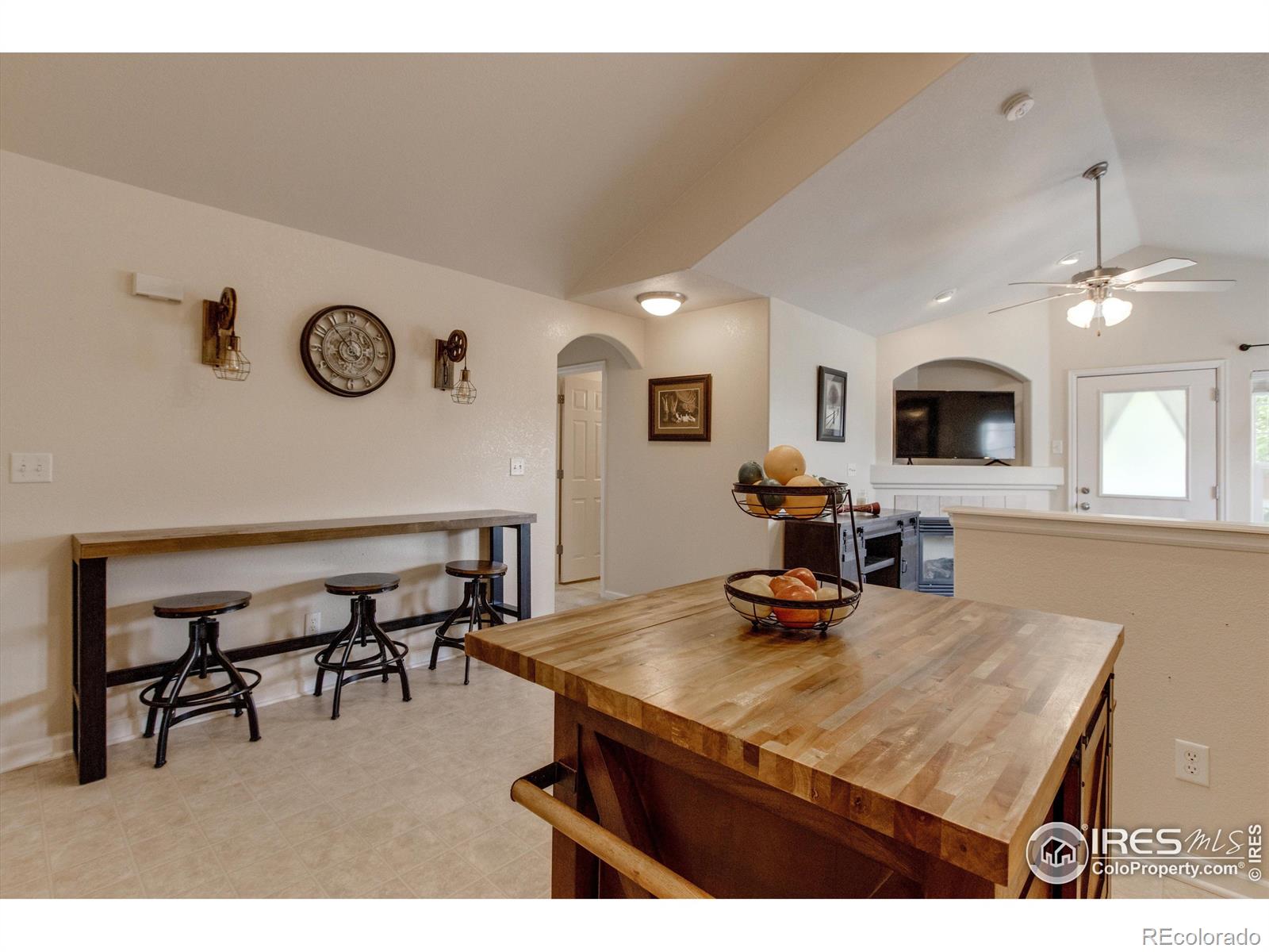 MLS Image #11 for 3601  ponderosa court,evans, Colorado