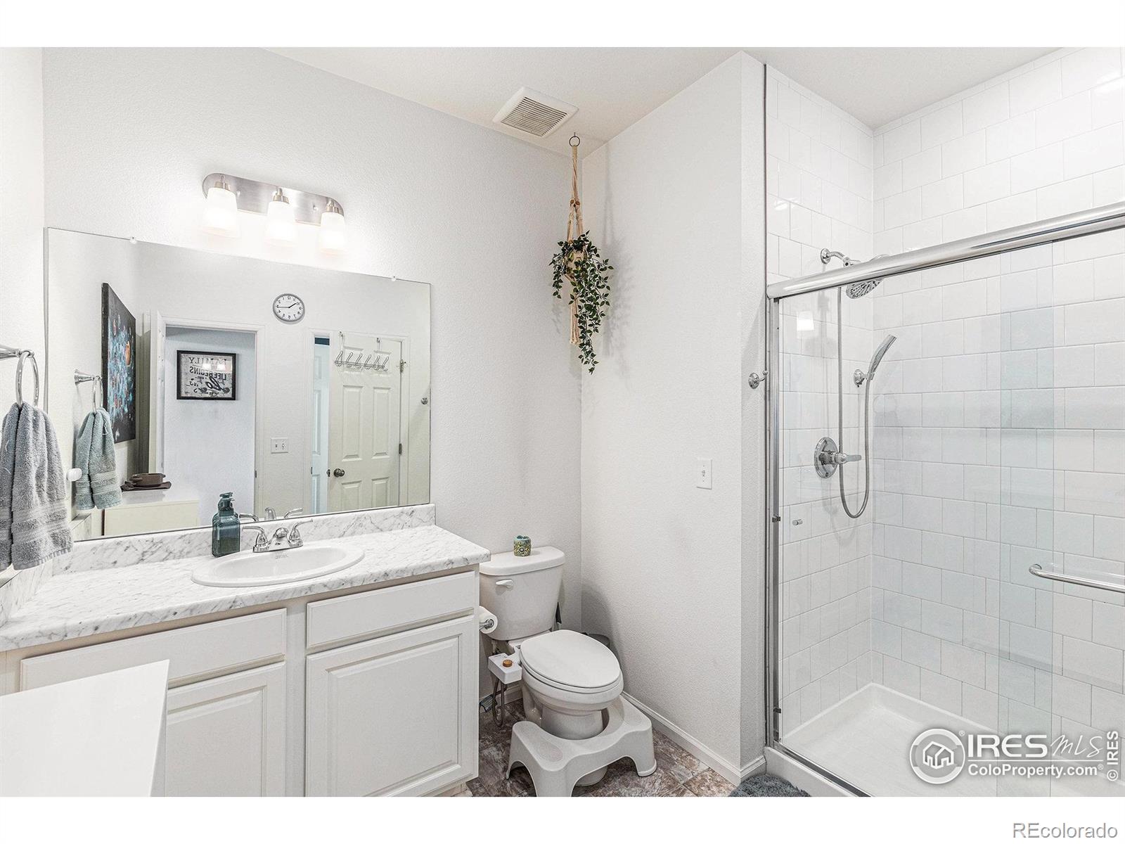 MLS Image #16 for 3536  valleywood court,johnstown, Colorado