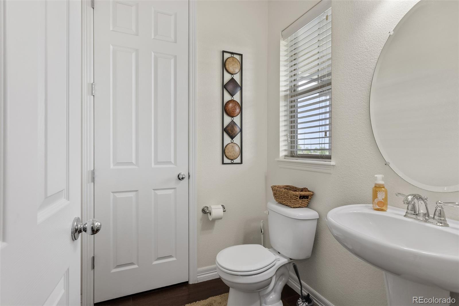 MLS Image #12 for 8464 e 55th place,denver, Colorado