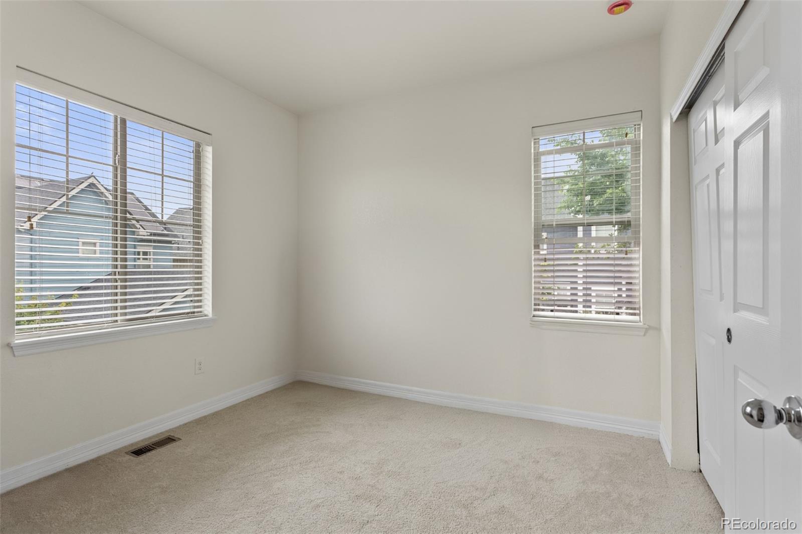 MLS Image #20 for 8464 e 55th place,denver, Colorado