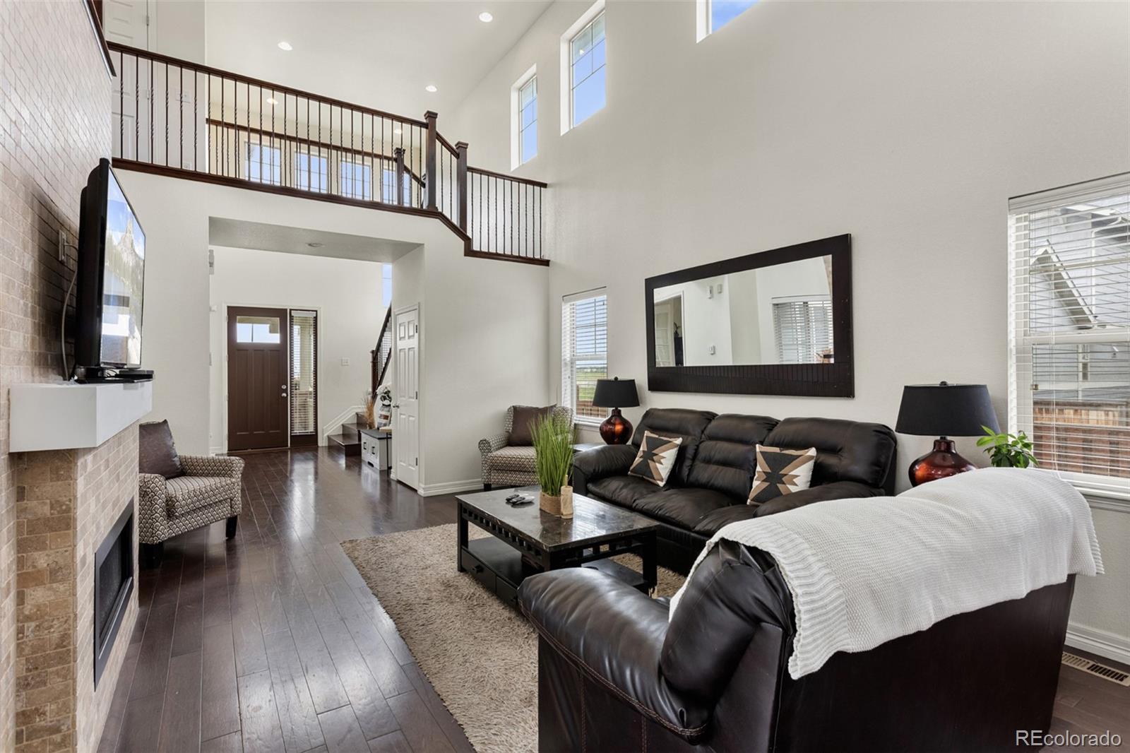 MLS Image #6 for 8464 e 55th place,denver, Colorado