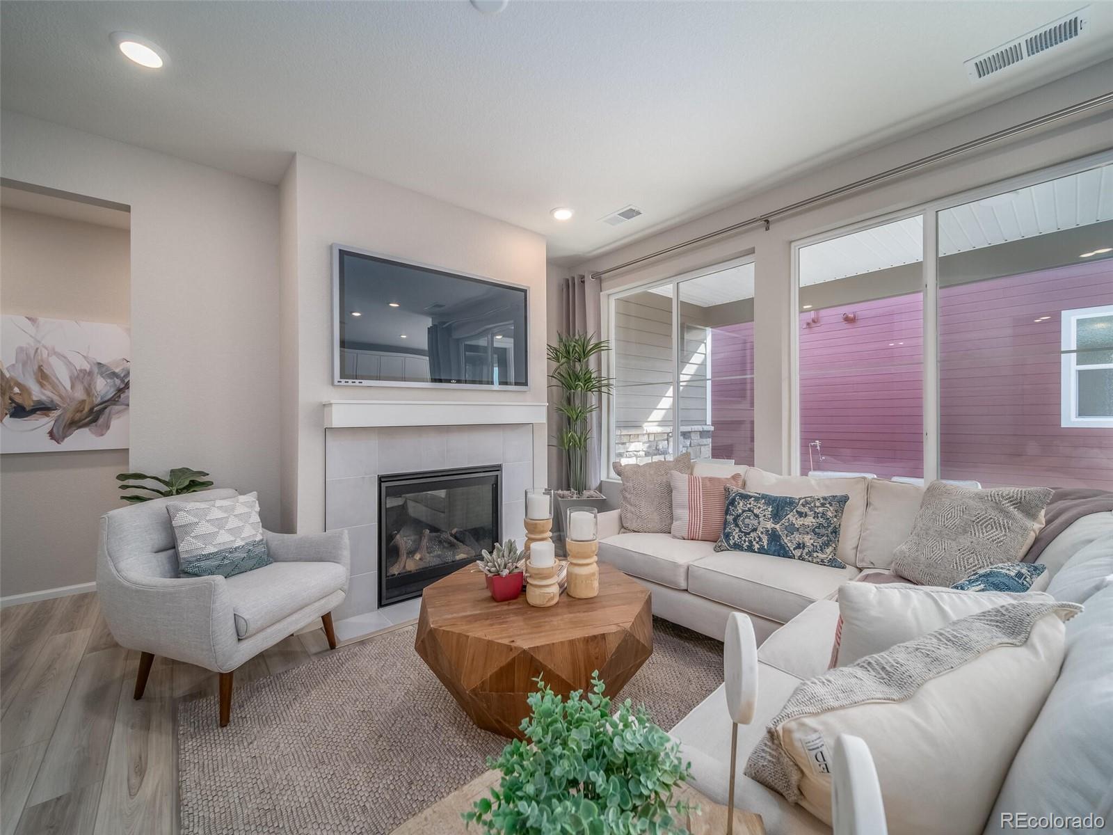 MLS Image #6 for 21885 e 51st drive,aurora, Colorado