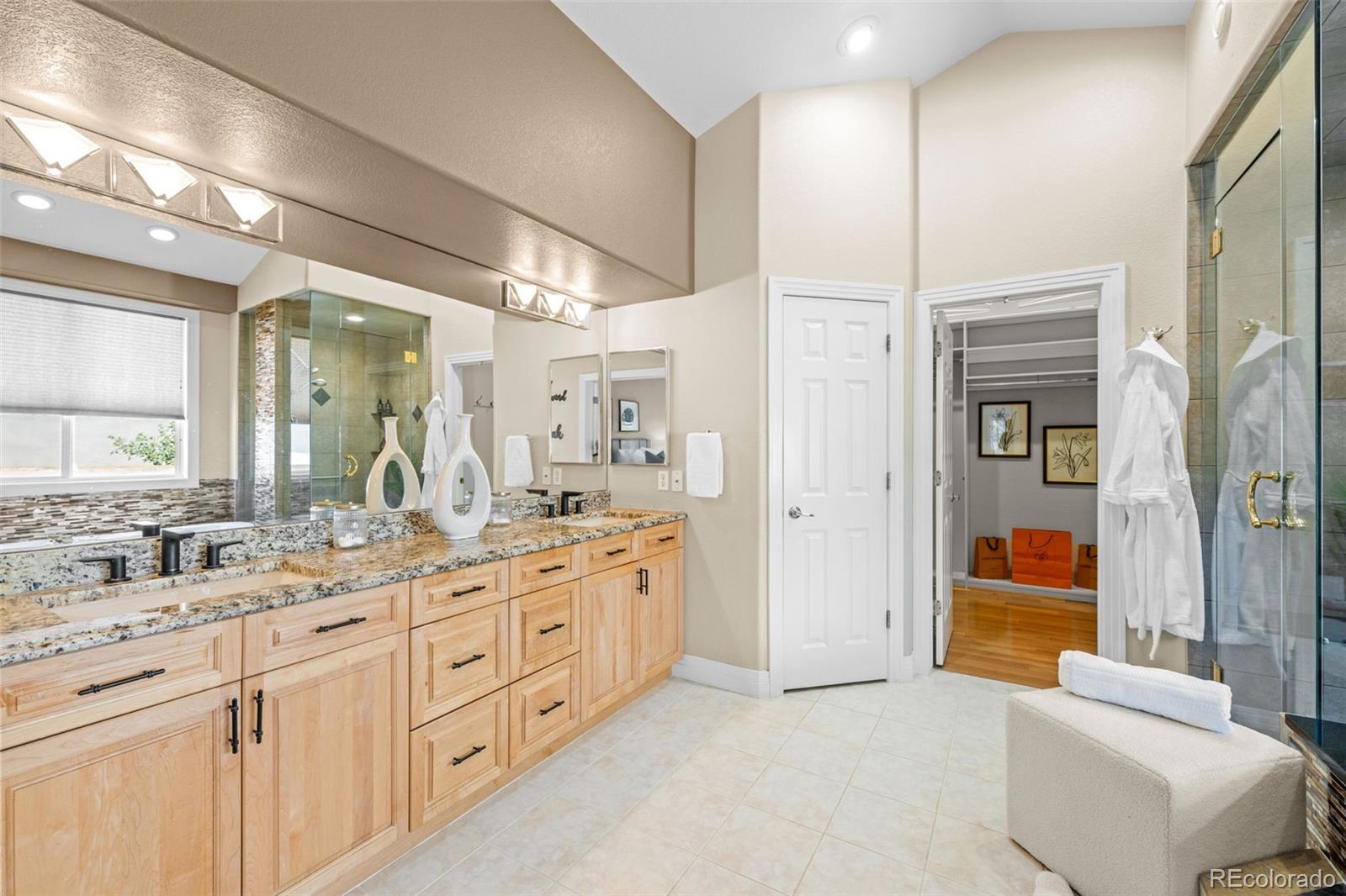 MLS Image #29 for 222 s olive street,denver, Colorado