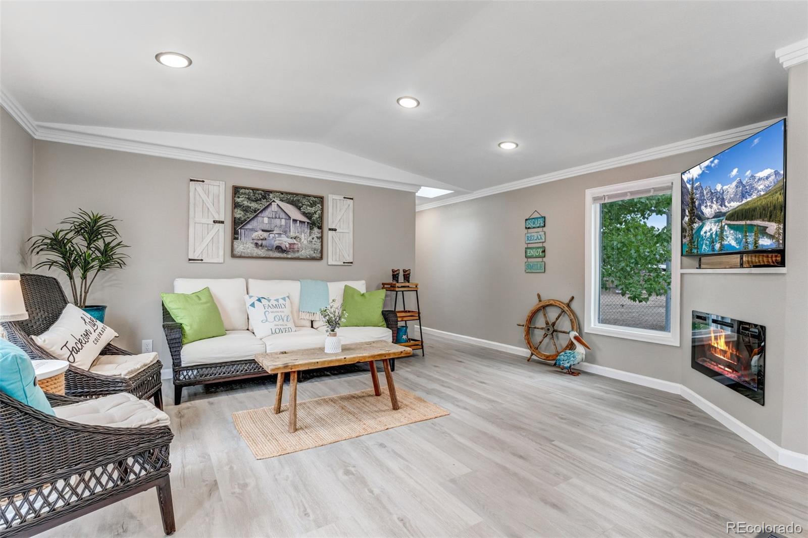 MLS Image #11 for 152  indian way,weldona, Colorado