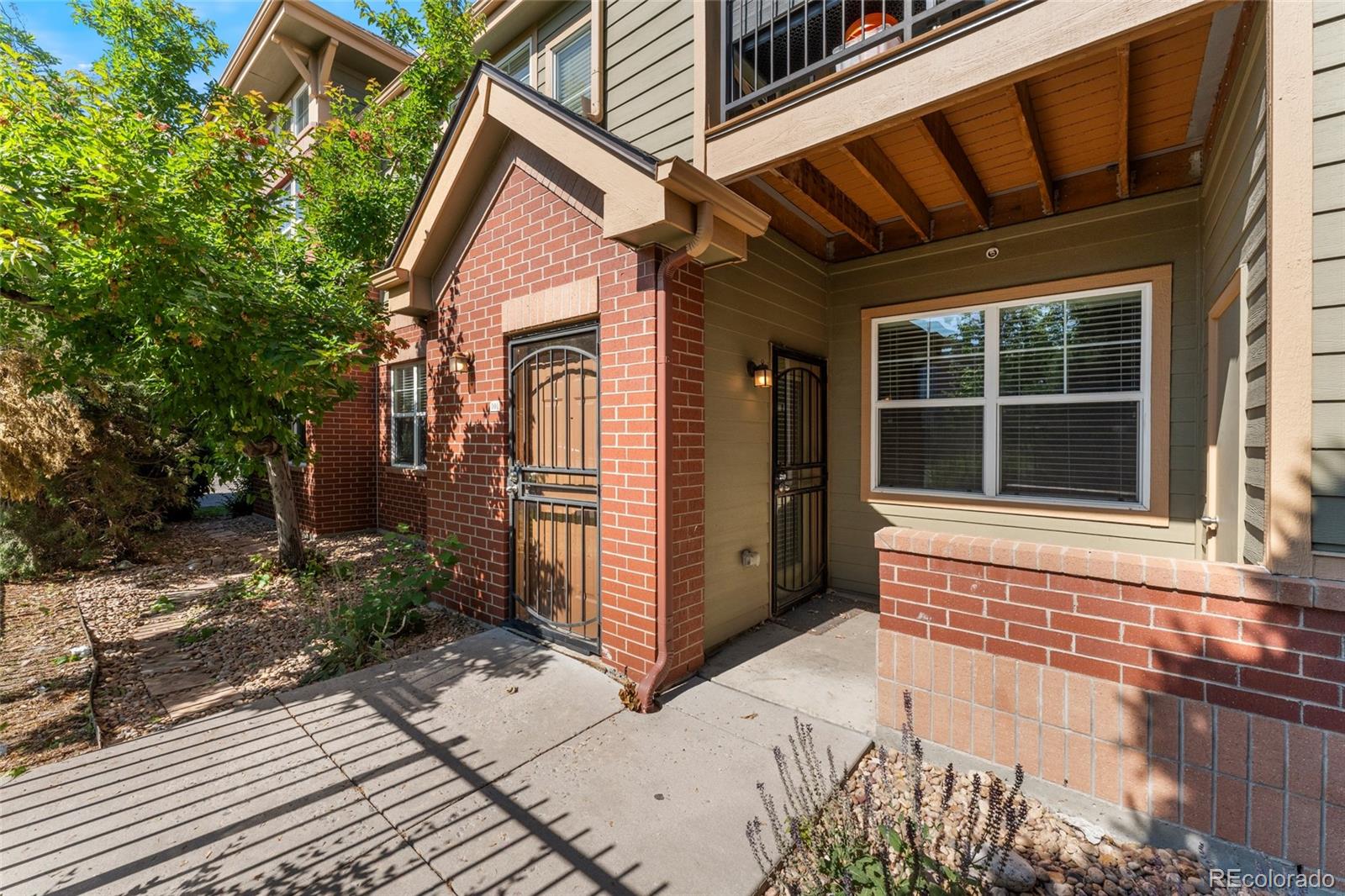 MLS Image #29 for 9637 e 5th avenue,denver, Colorado