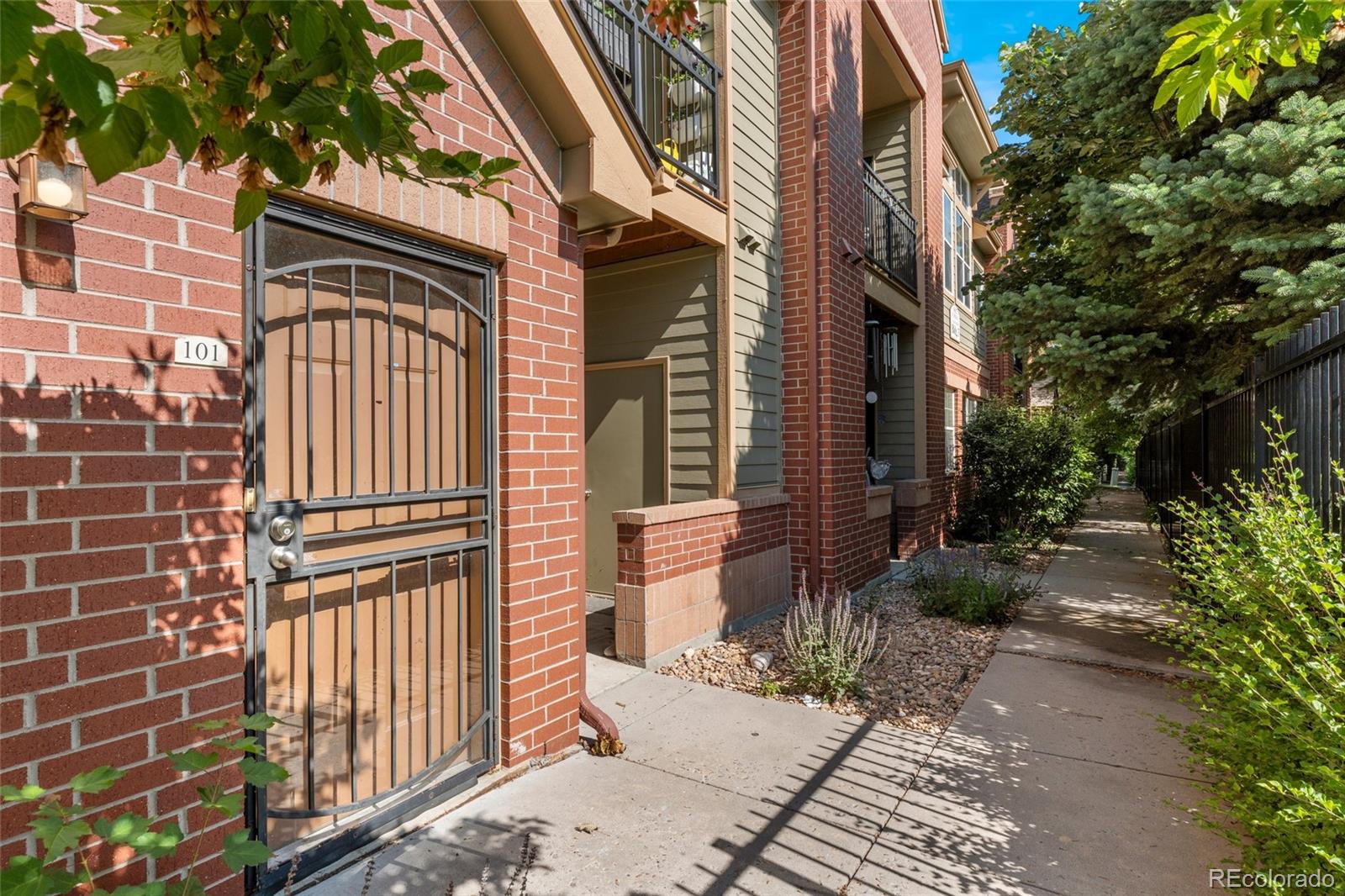 MLS Image #30 for 9637 e 5th avenue,denver, Colorado