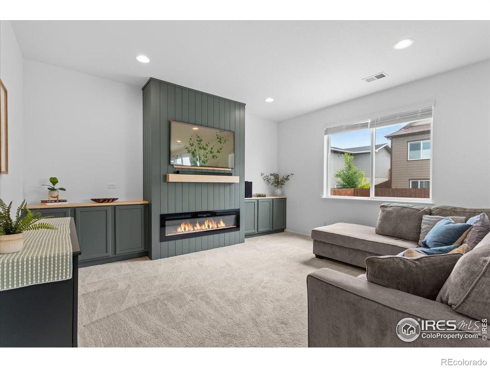 MLS Image #14 for 5523  bay hill drive,windsor, Colorado