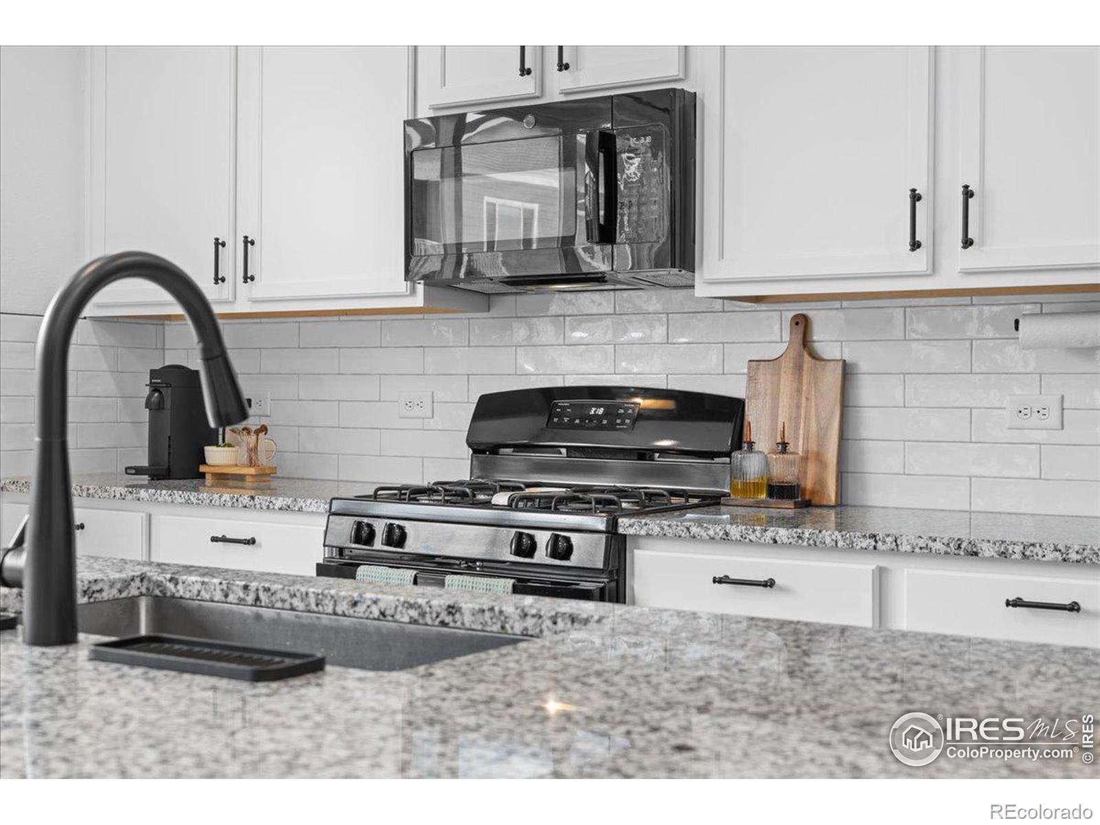 MLS Image #5 for 5523  bay hill drive,windsor, Colorado