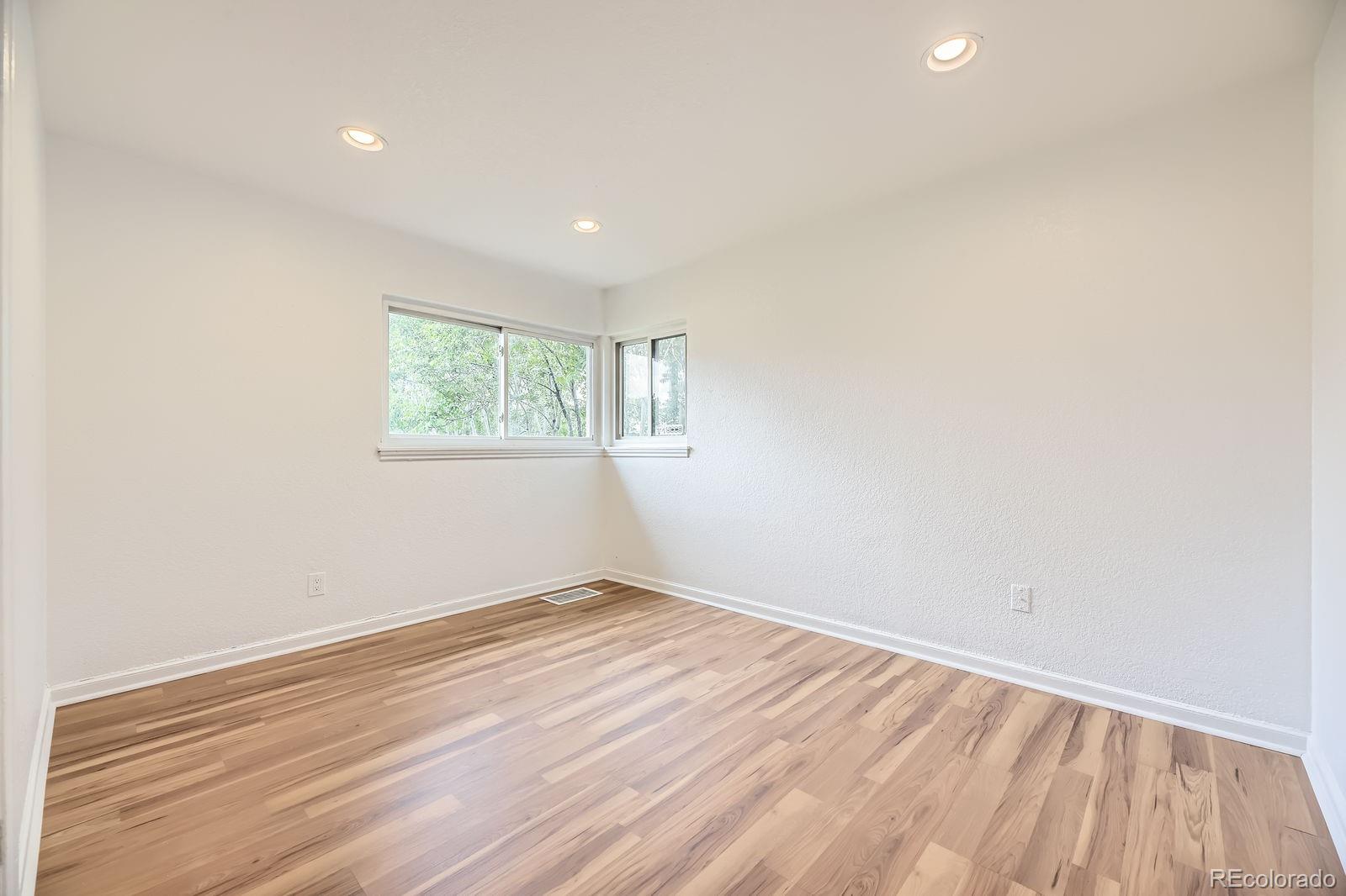 MLS Image #16 for 1325  lima street,aurora, Colorado