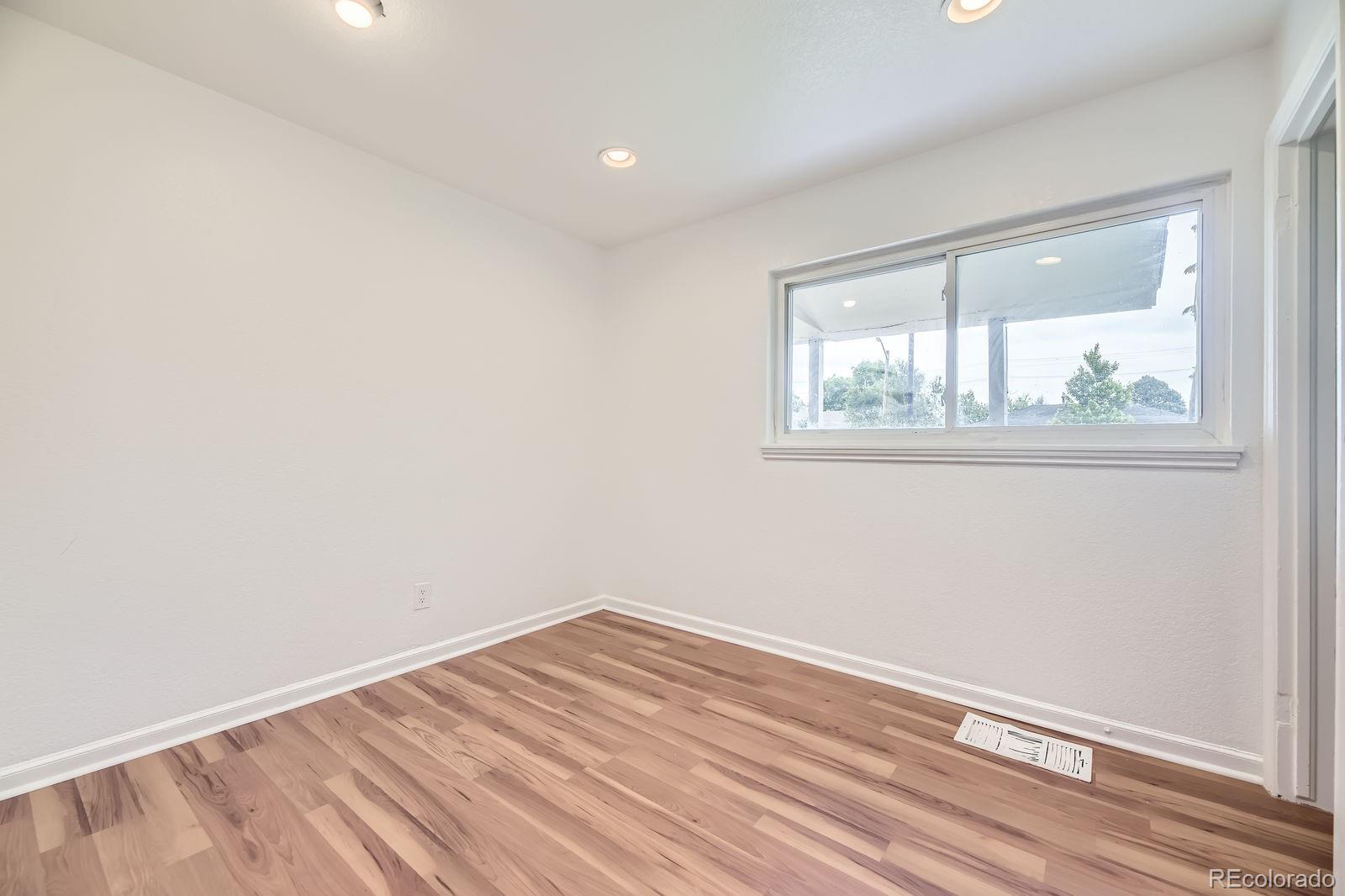 MLS Image #19 for 1325  lima street,aurora, Colorado