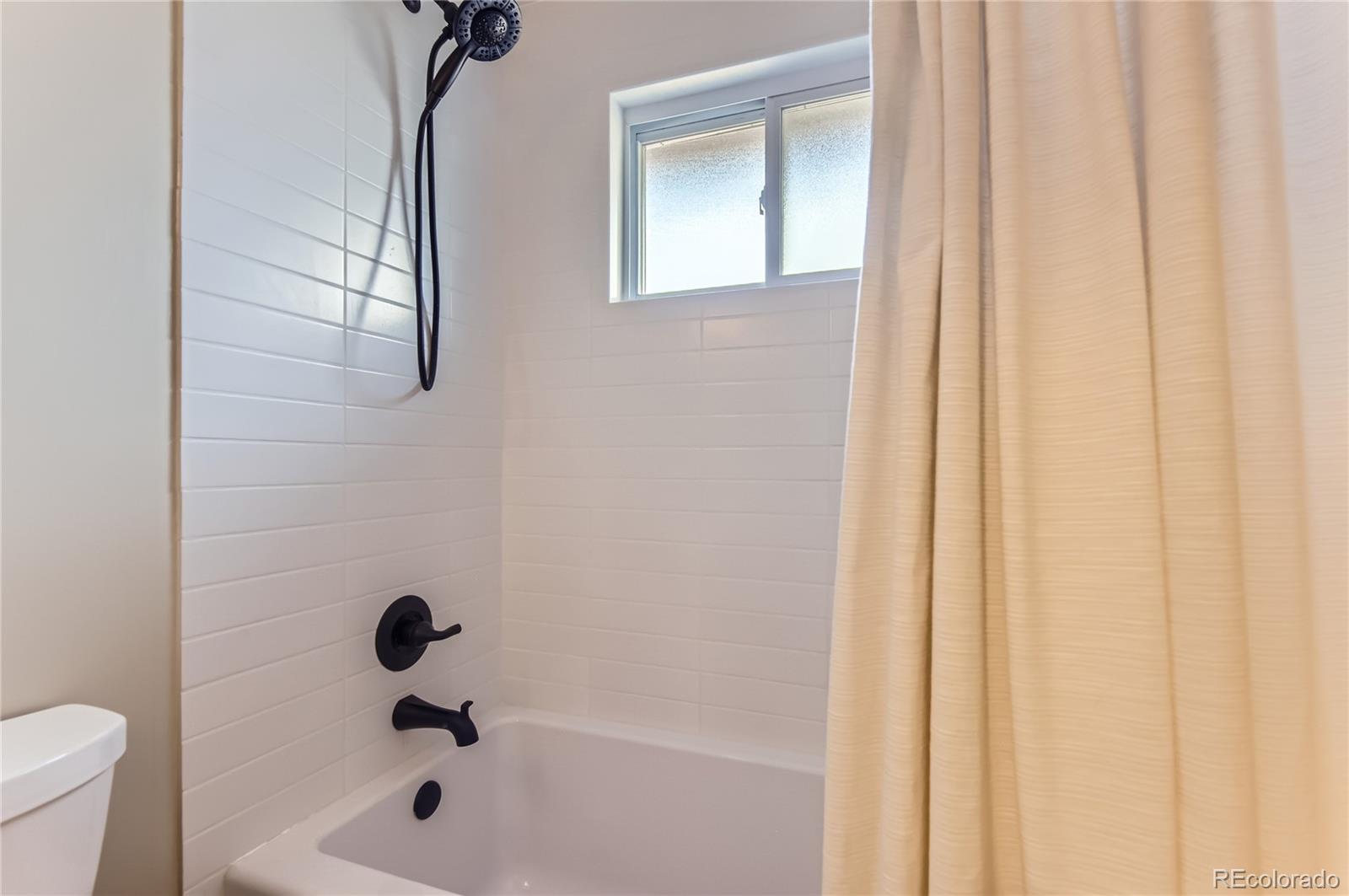 MLS Image #12 for 925  wolff street,denver, Colorado