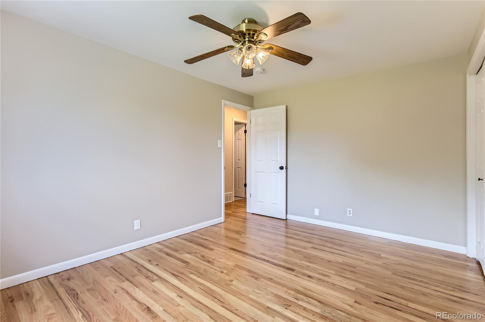MLS Image #14 for 925  wolff street,denver, Colorado