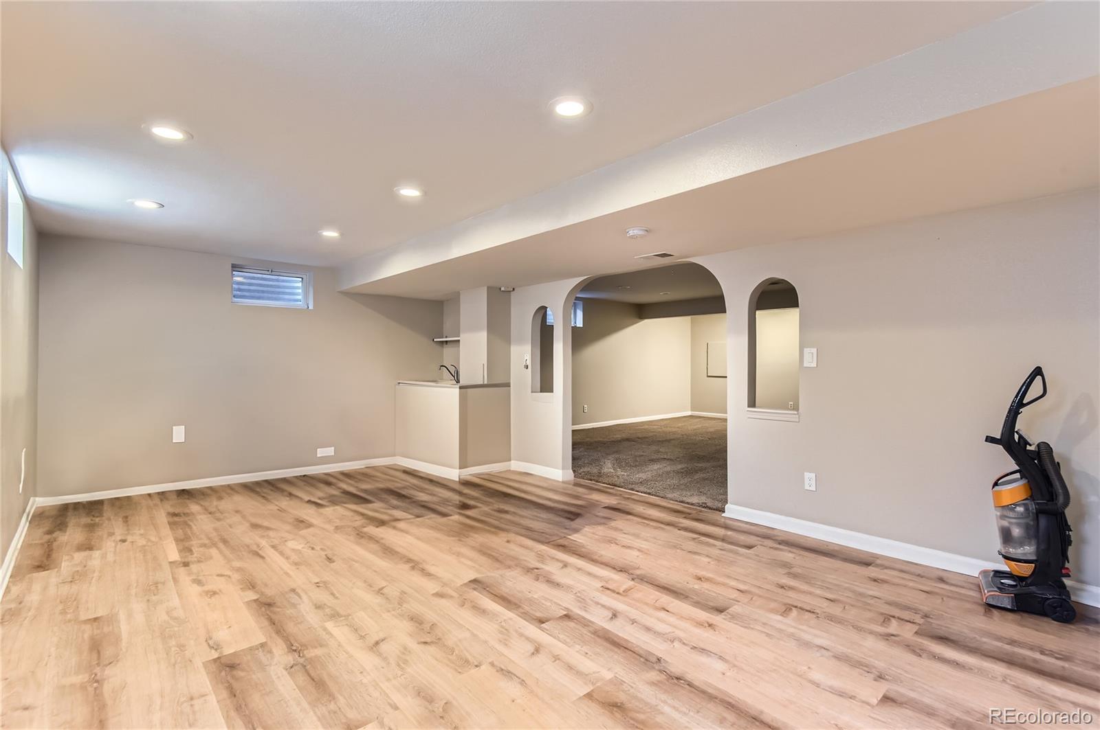 MLS Image #23 for 925  wolff street,denver, Colorado