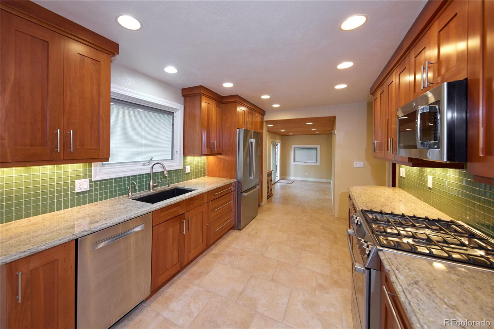 MLS Image #10 for 7140 s uinta street,centennial, Colorado