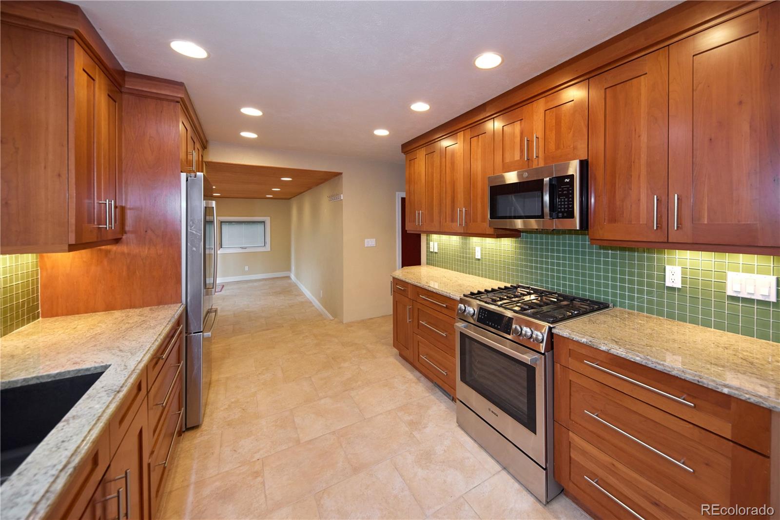 MLS Image #11 for 7140 s uinta street,centennial, Colorado
