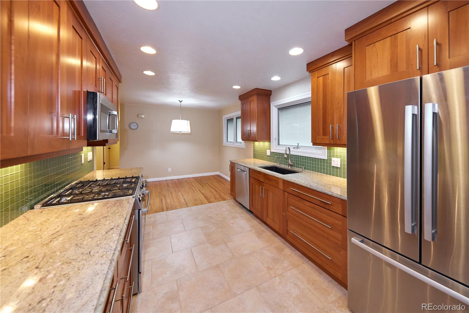 MLS Image #12 for 7140 s uinta street,centennial, Colorado