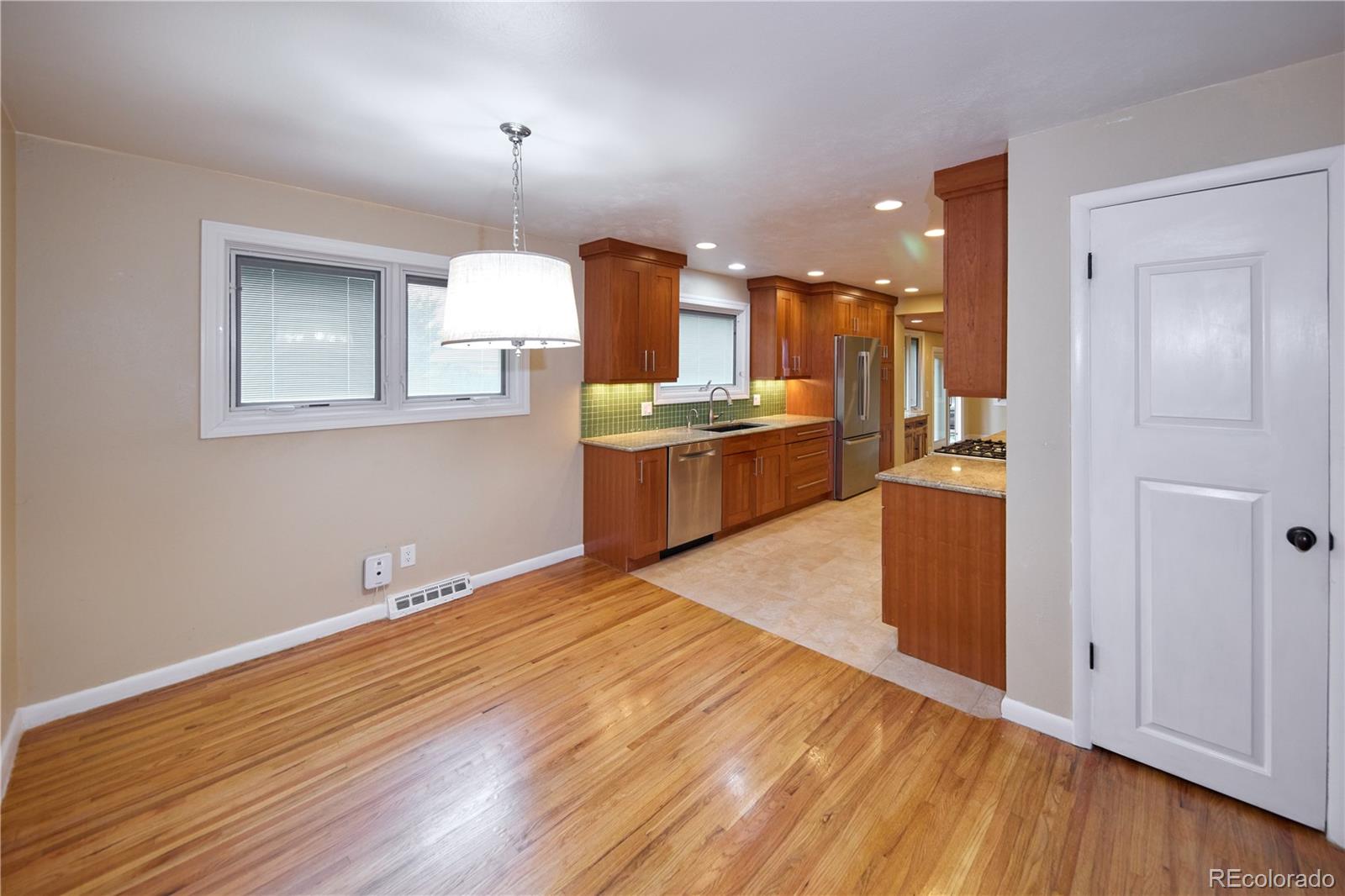 MLS Image #8 for 7140 s uinta street,centennial, Colorado