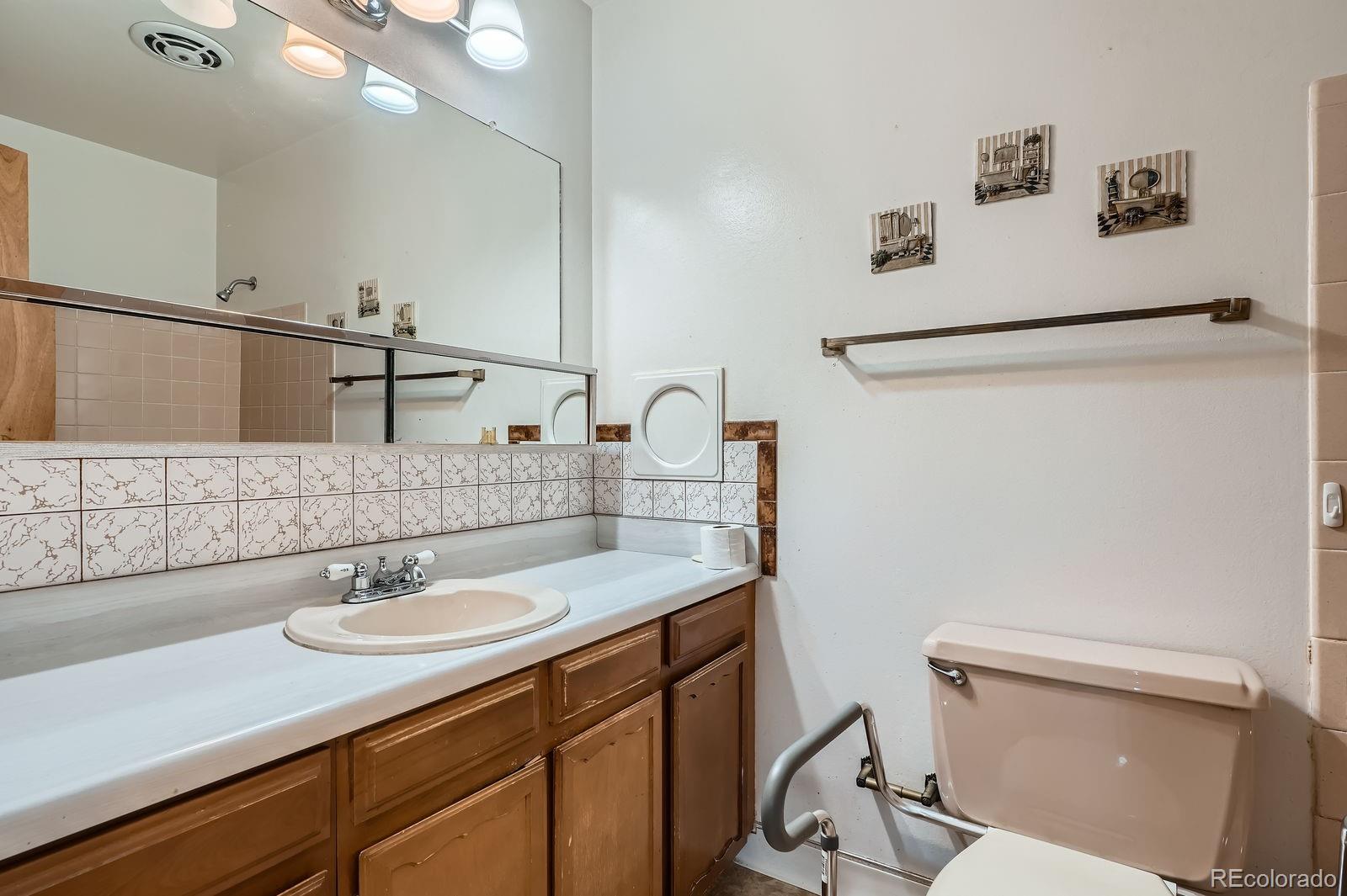 MLS Image #18 for 547  polaris place,thornton, Colorado