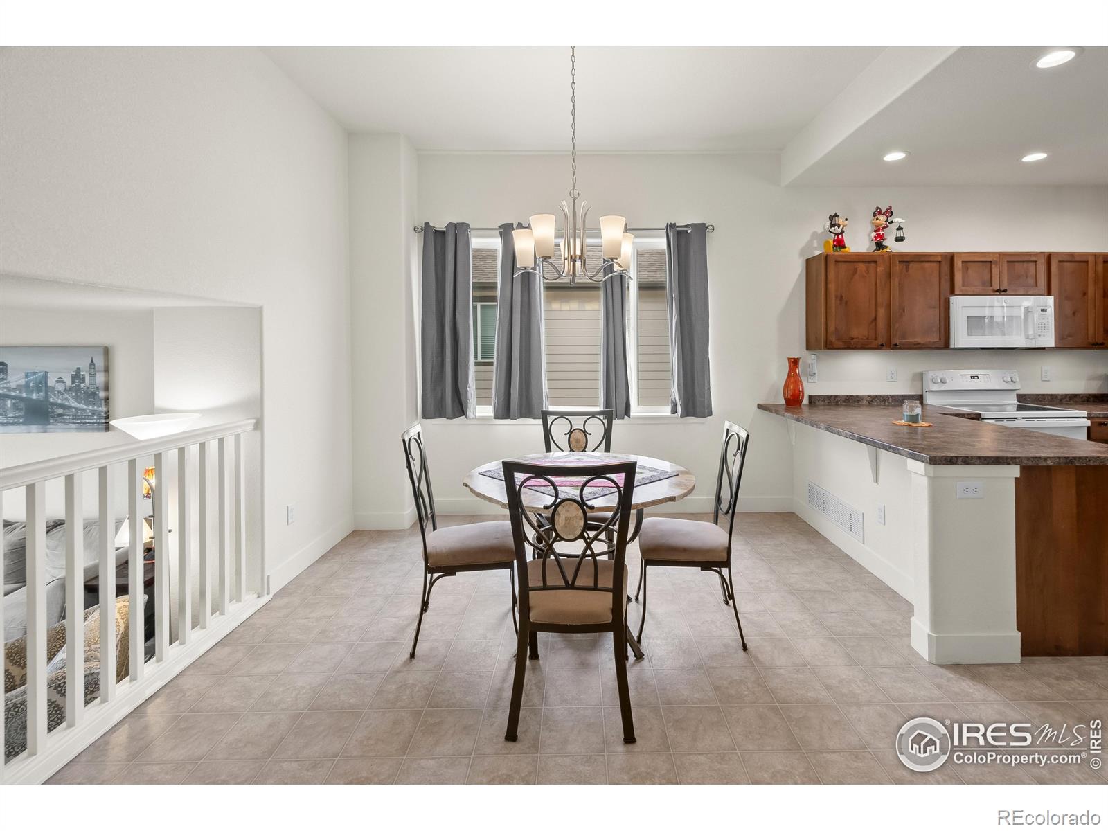 MLS Image #14 for 4406  big horn parkway,johnstown, Colorado