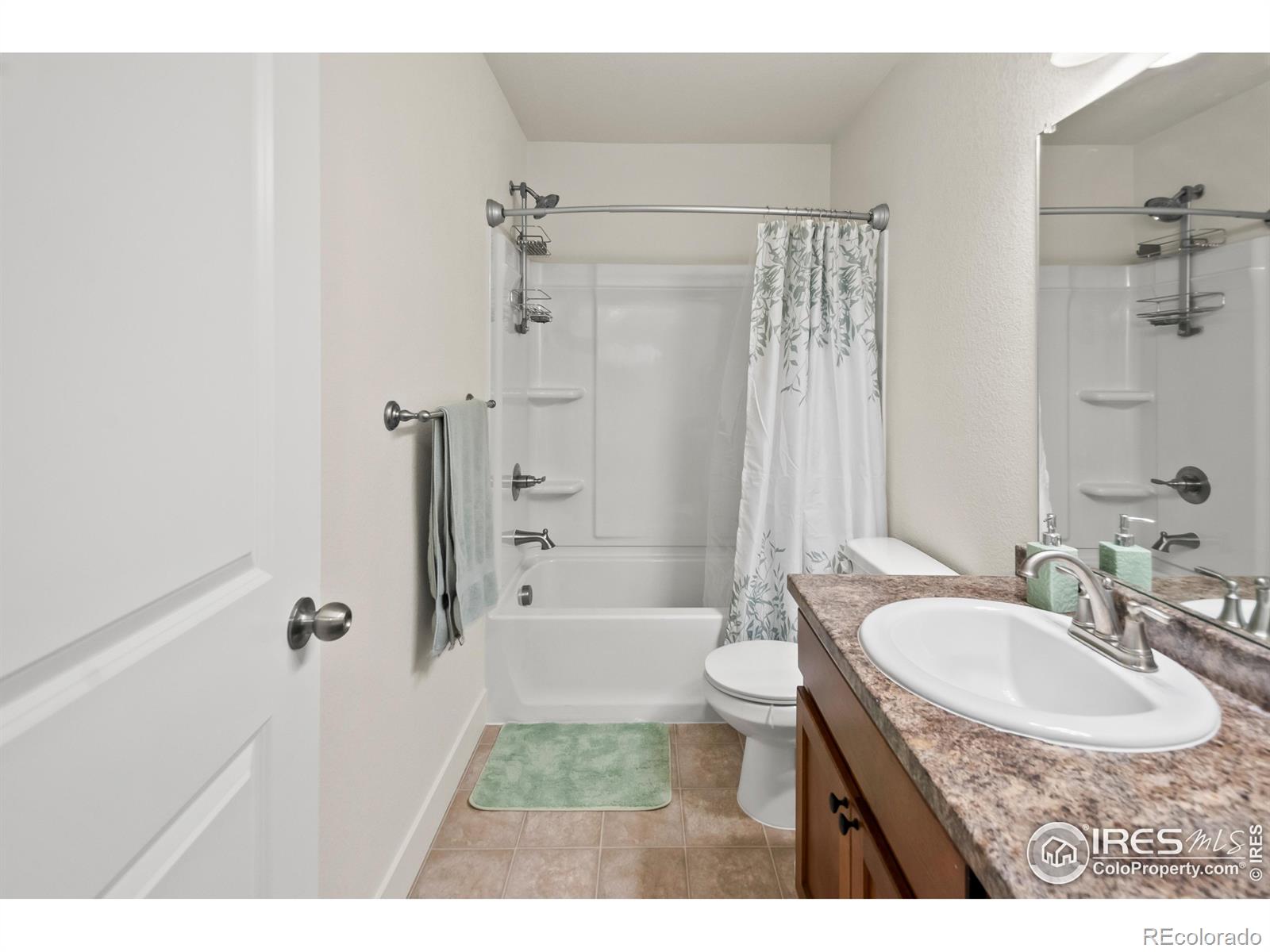 MLS Image #26 for 4406  big horn parkway,johnstown, Colorado