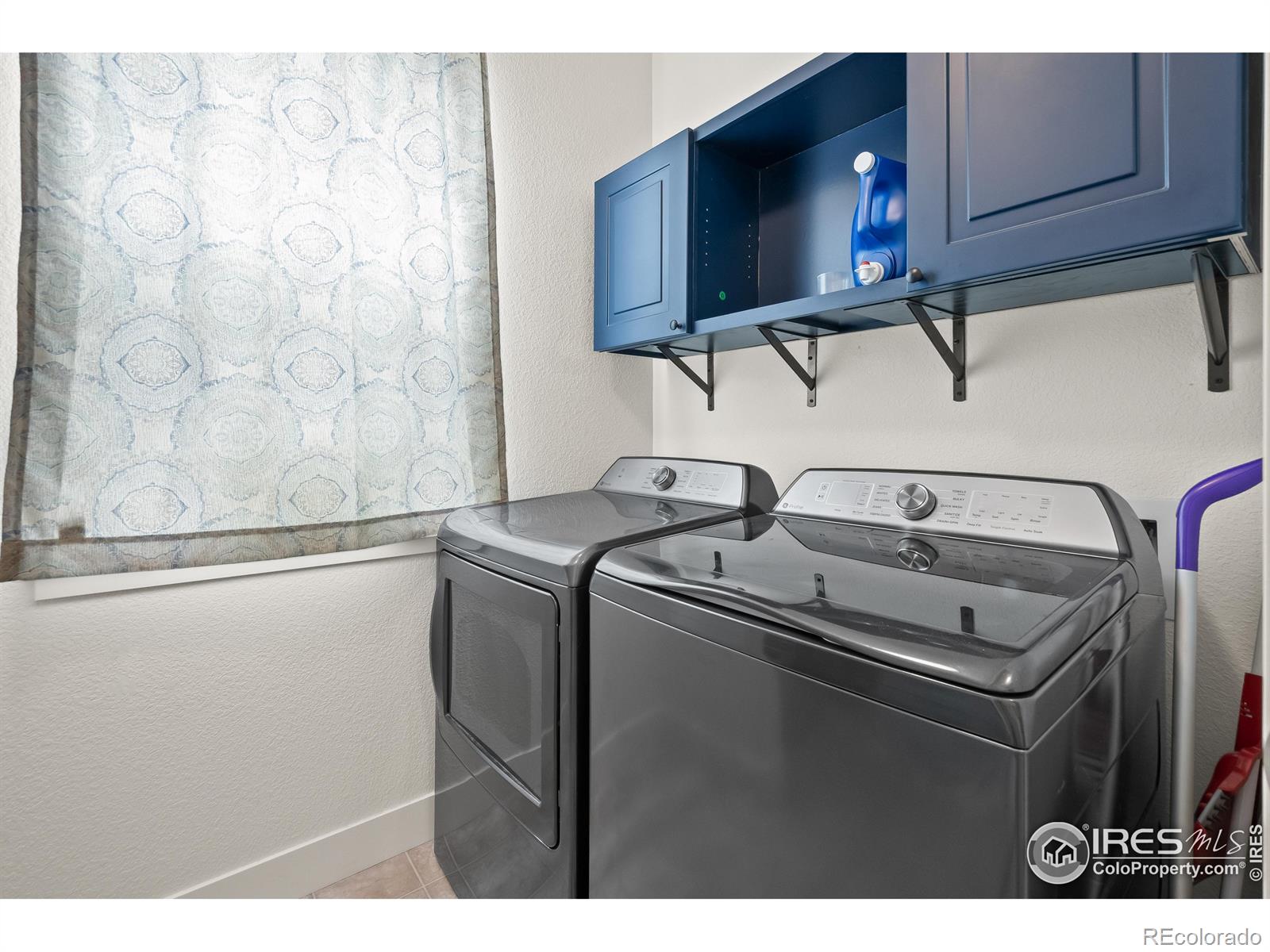 MLS Image #32 for 4406  big horn parkway,johnstown, Colorado