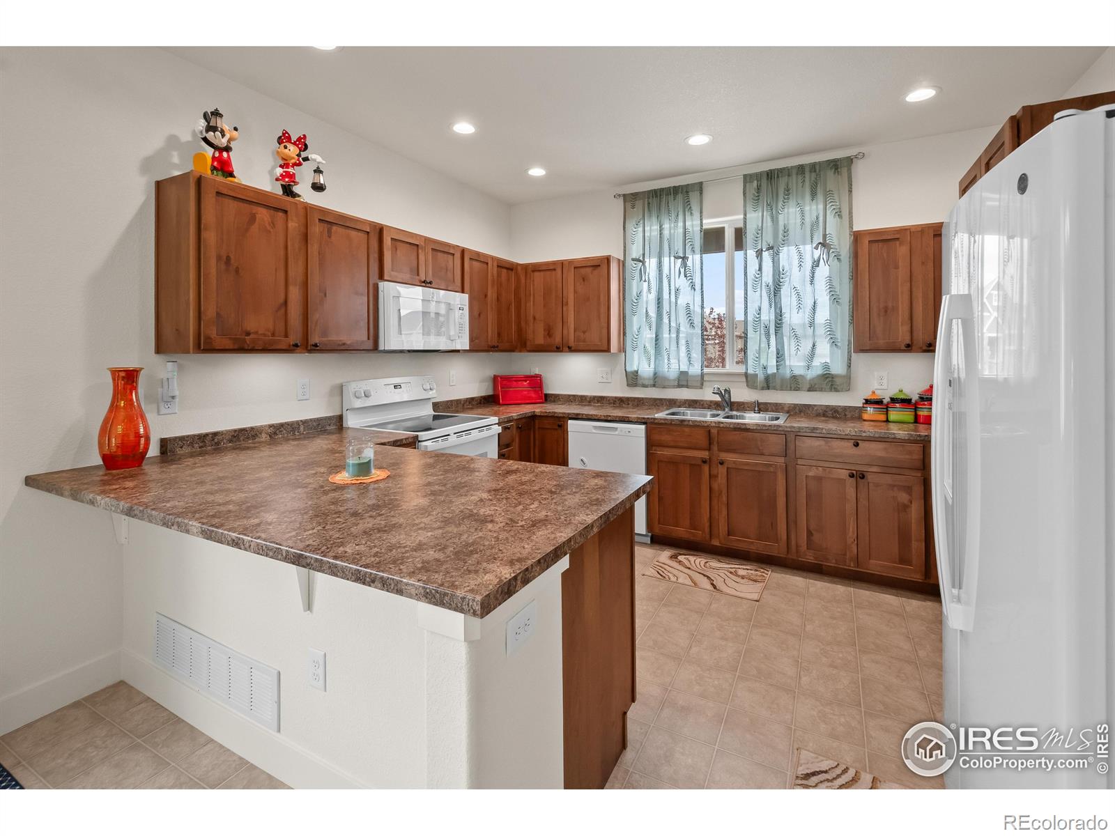 MLS Image #8 for 4406  big horn parkway,johnstown, Colorado