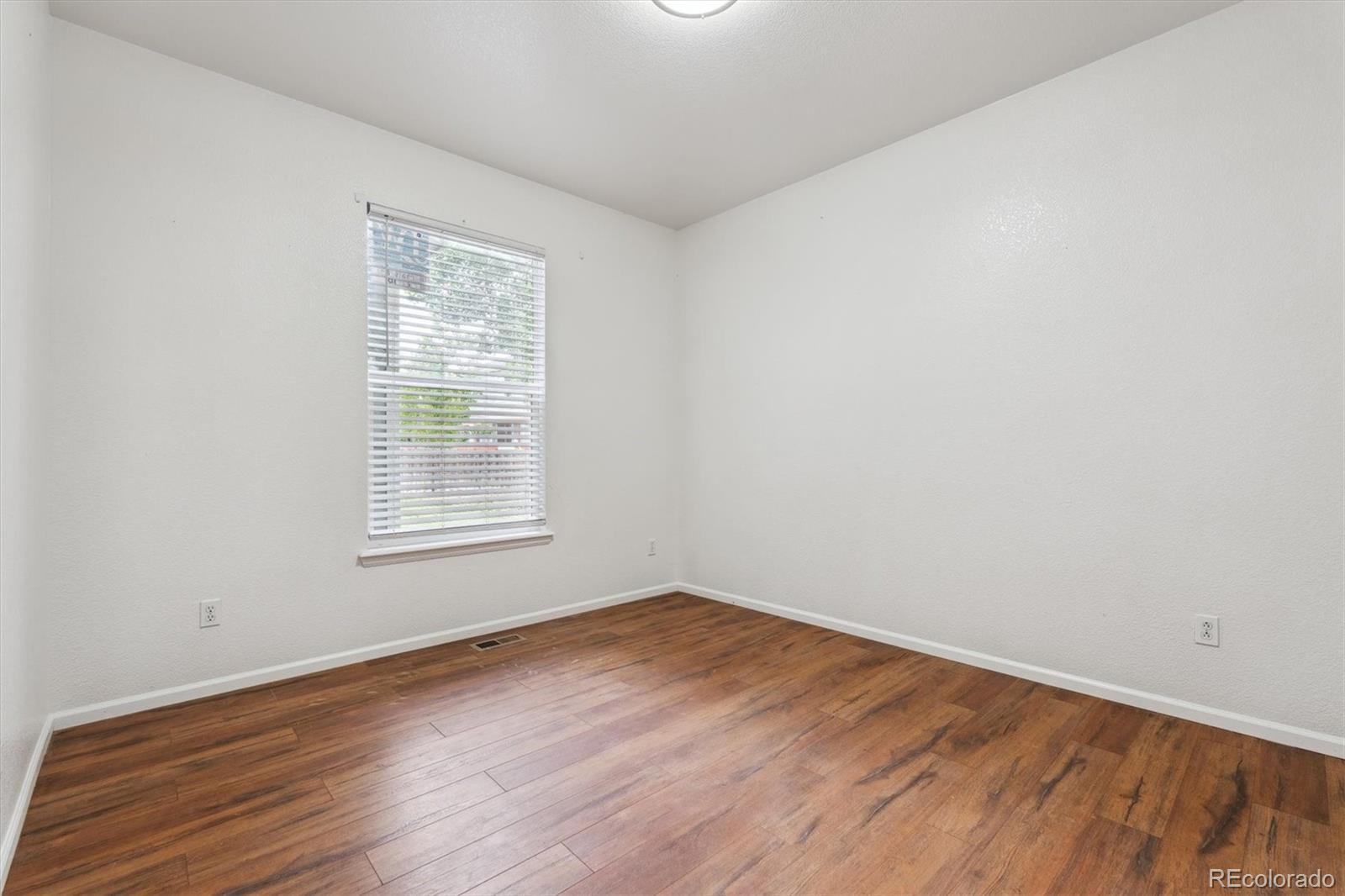 MLS Image #16 for 12702 e 105th avenue,commerce city, Colorado