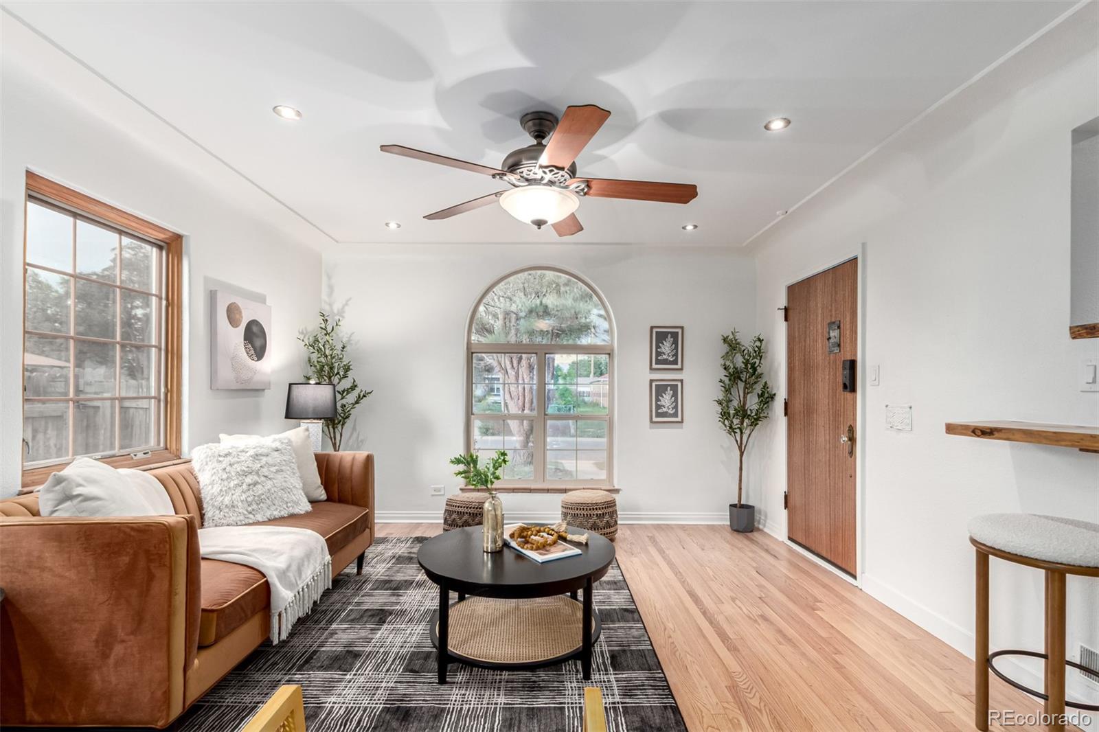 MLS Image #7 for 2745 n saint paul street,denver, Colorado