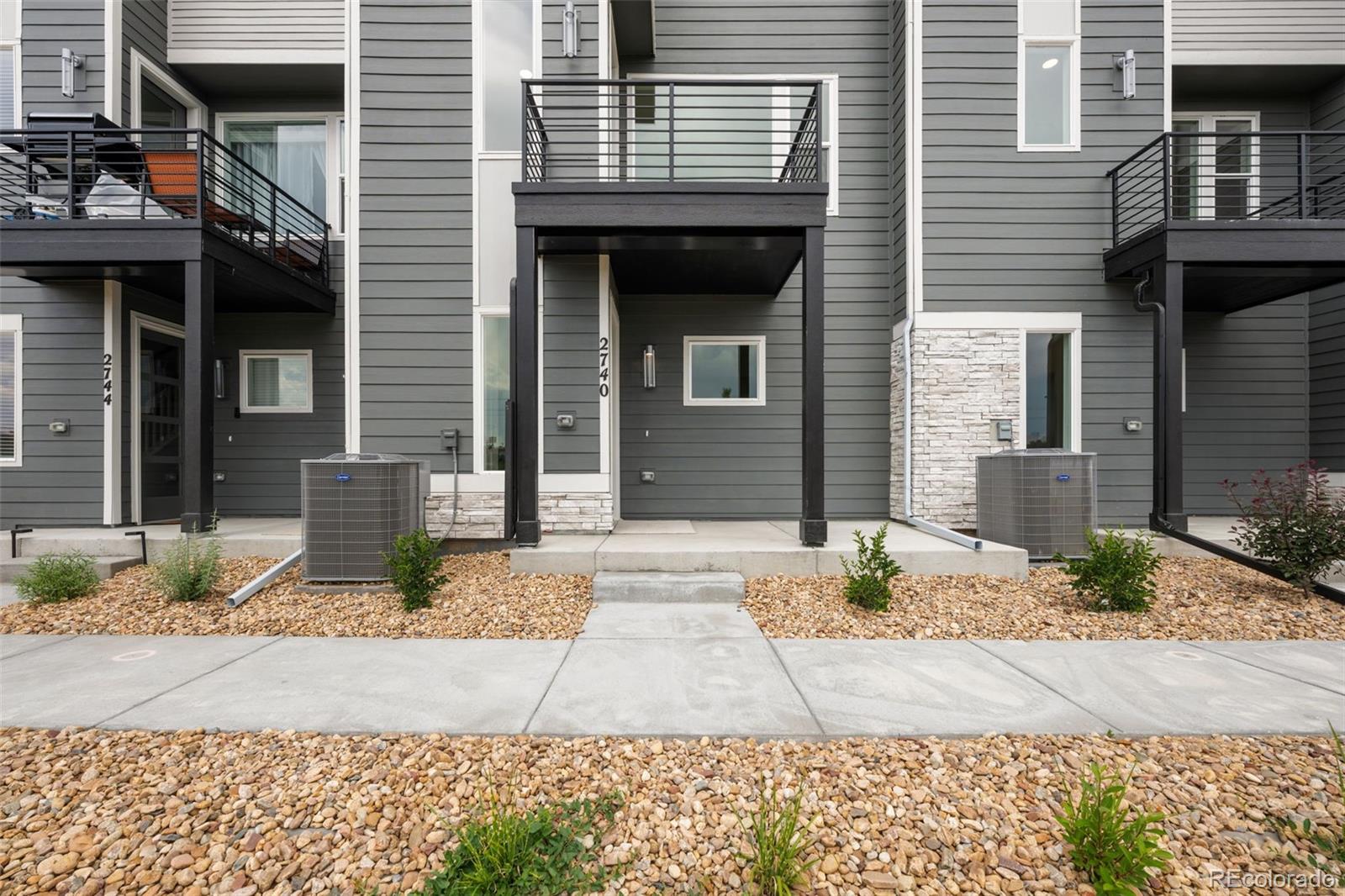 MLS Image #4 for 2740 w 68th avenue,denver, Colorado