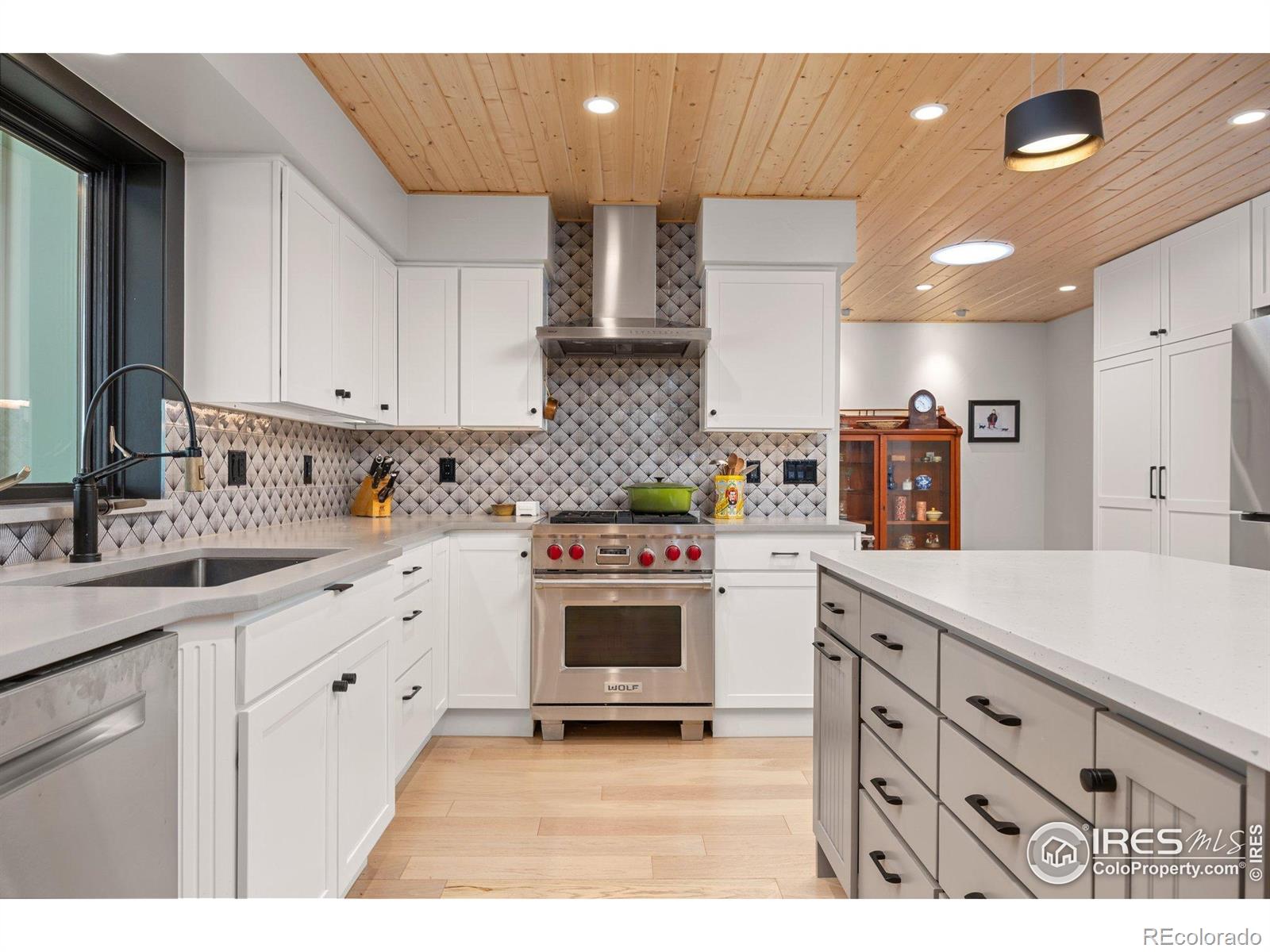 MLS Image #4 for 1579 w costilla place,littleton, Colorado