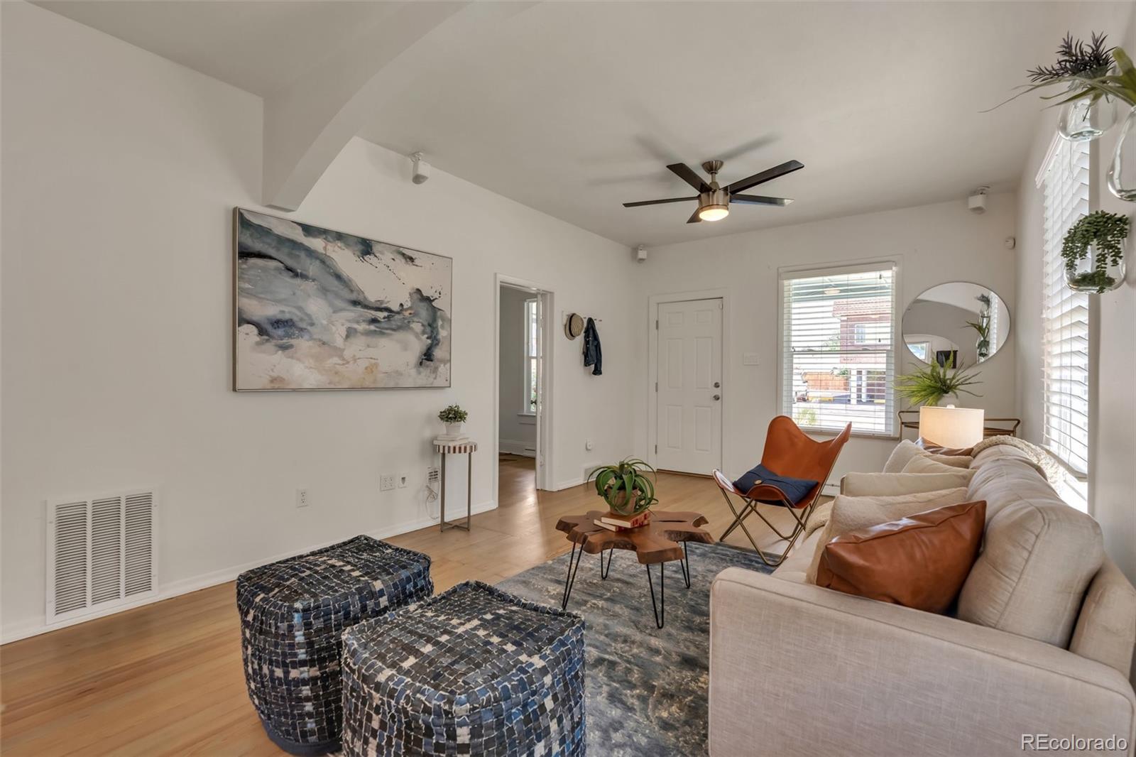 MLS Image #3 for 4079 s bannock street,englewood, Colorado