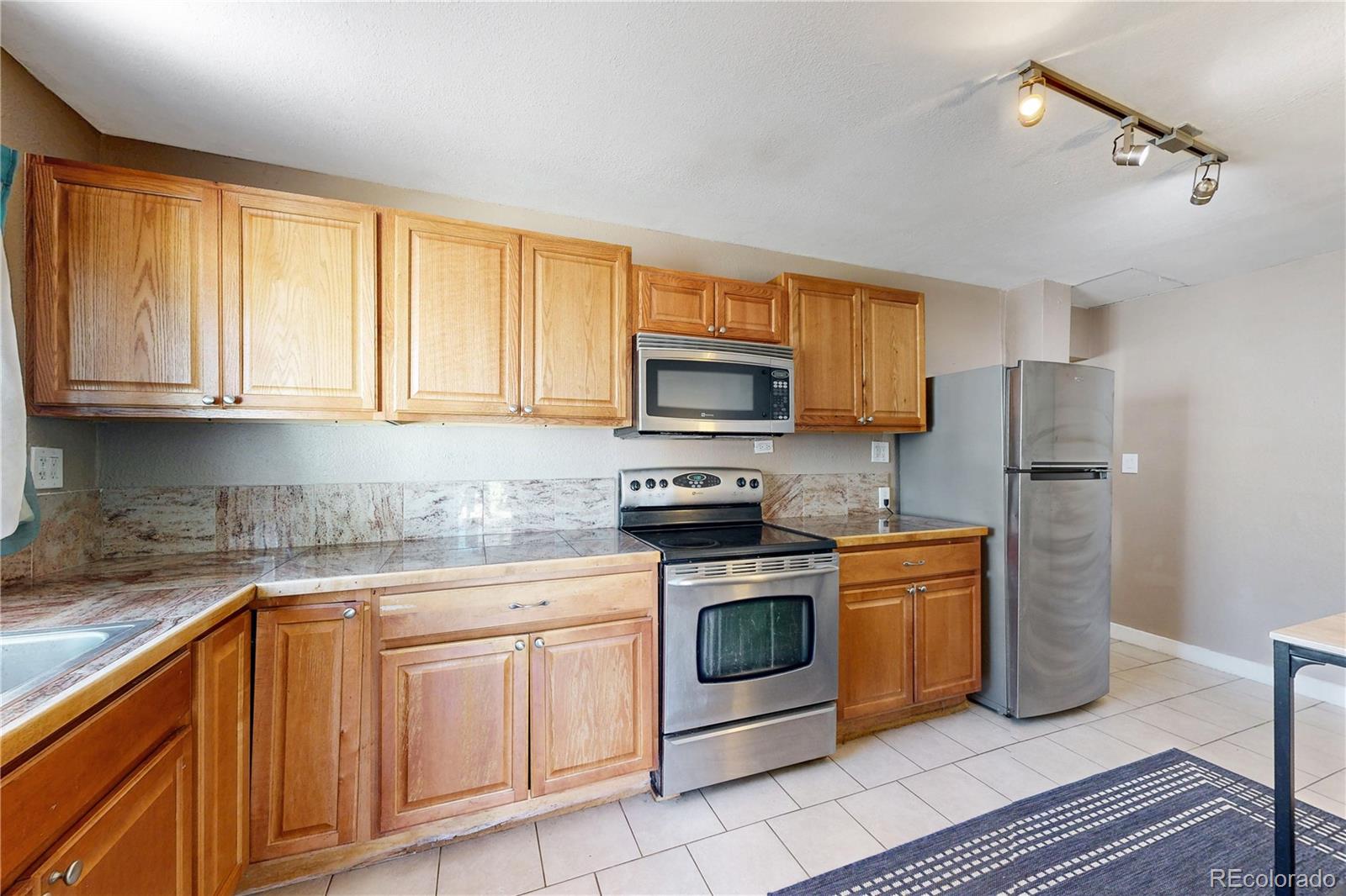 MLS Image #10 for 1325  upham street,lakewood, Colorado