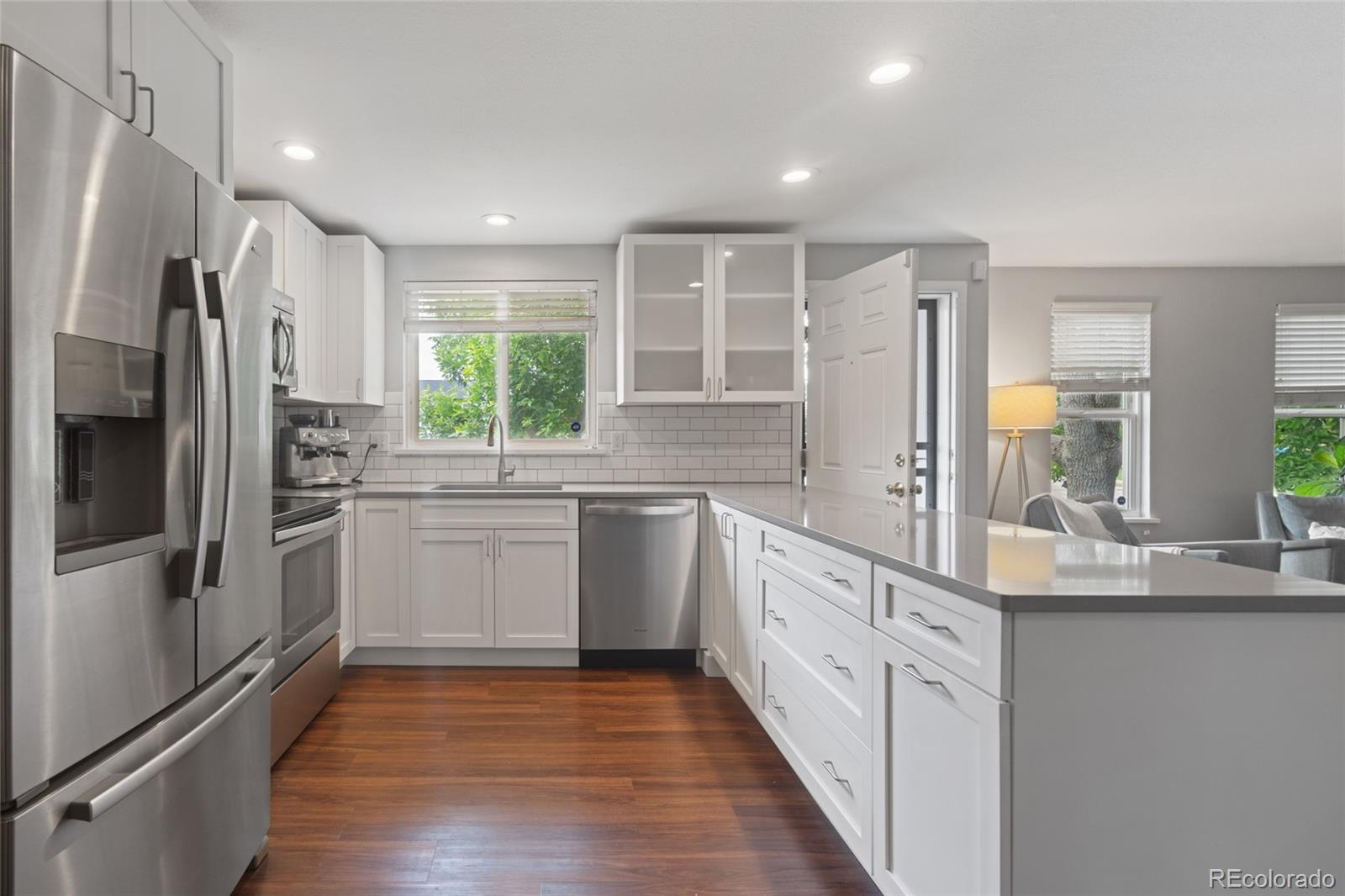 MLS Image #6 for 5170  deephaven court,denver, Colorado