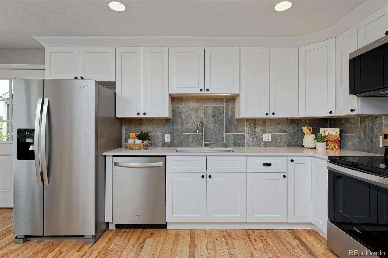 MLS Image #13 for 236 w sycamore lane,louisville, Colorado