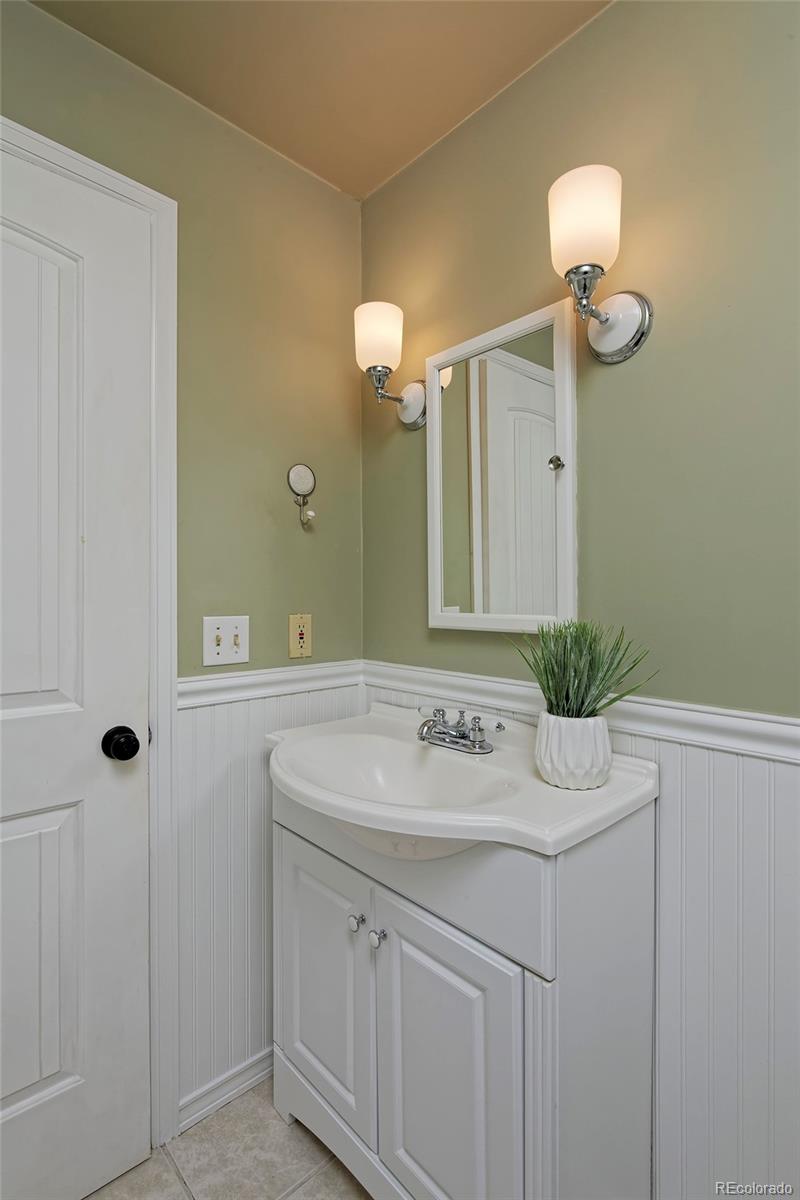 MLS Image #18 for 236 w sycamore lane,louisville, Colorado