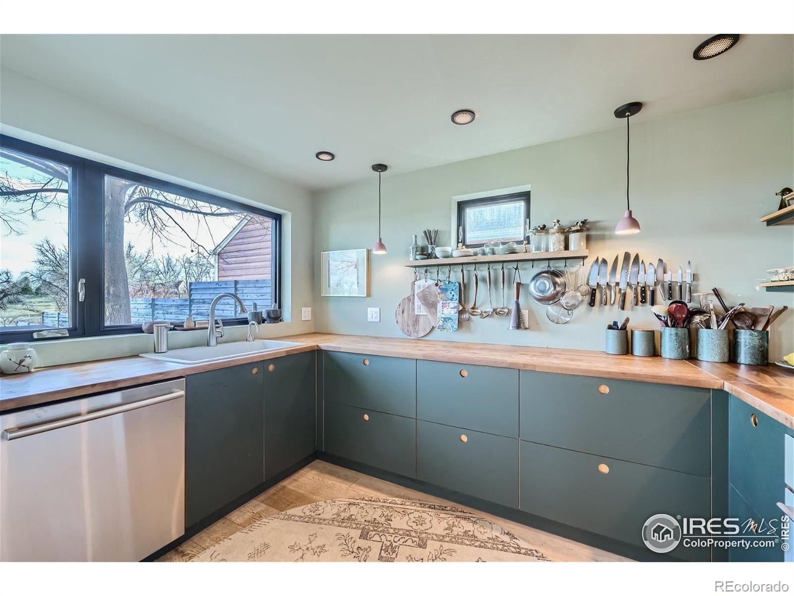 MLS Image #9 for 456 w sycamore court,louisville, Colorado