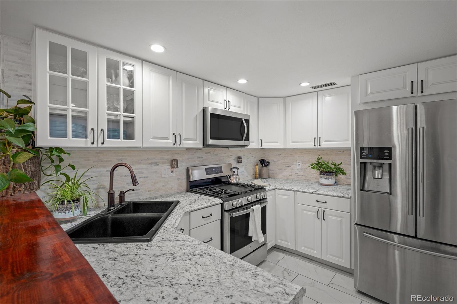 MLS Image #18 for 5236  solar ridge drive,colorado springs, Colorado