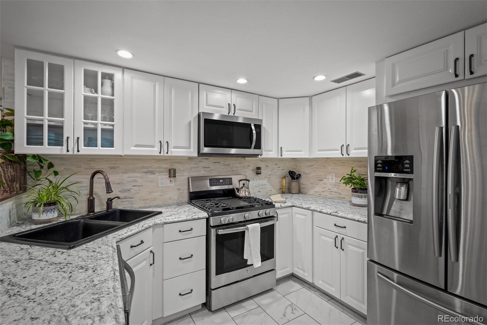 MLS Image #19 for 5236  solar ridge drive,colorado springs, Colorado