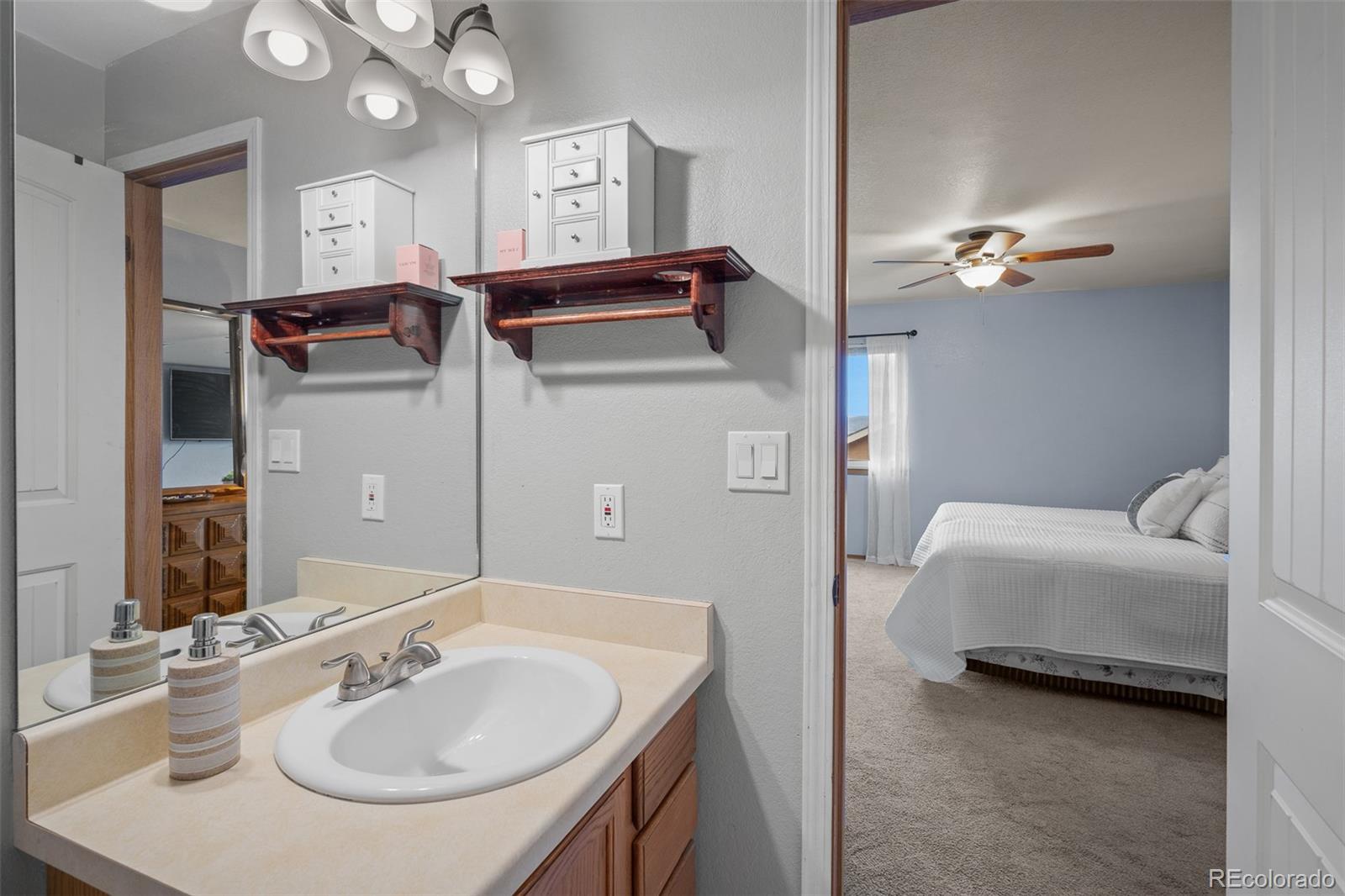 MLS Image #35 for 5236  solar ridge drive,colorado springs, Colorado