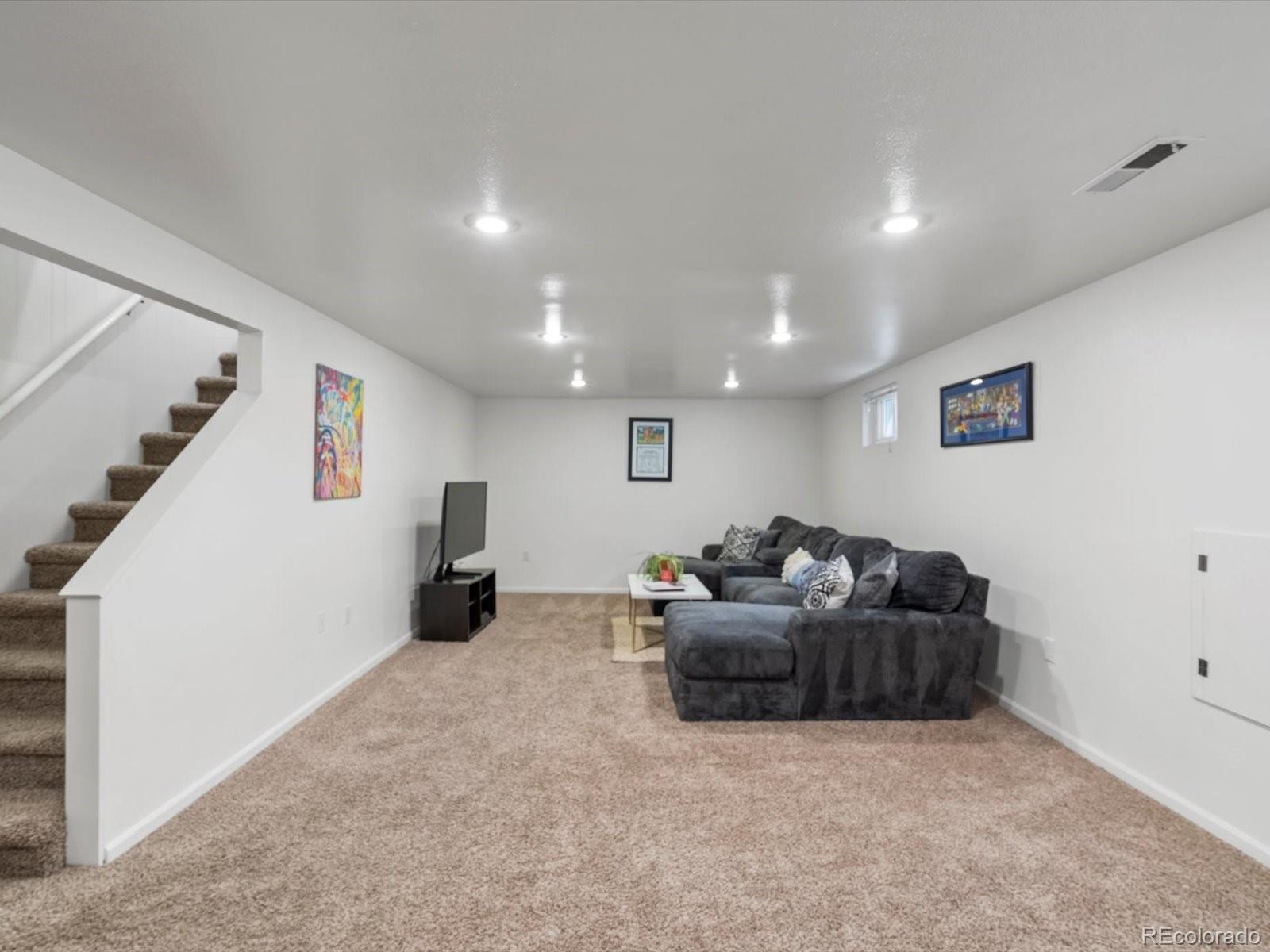 MLS Image #18 for 10109 w 68th avenue,arvada, Colorado