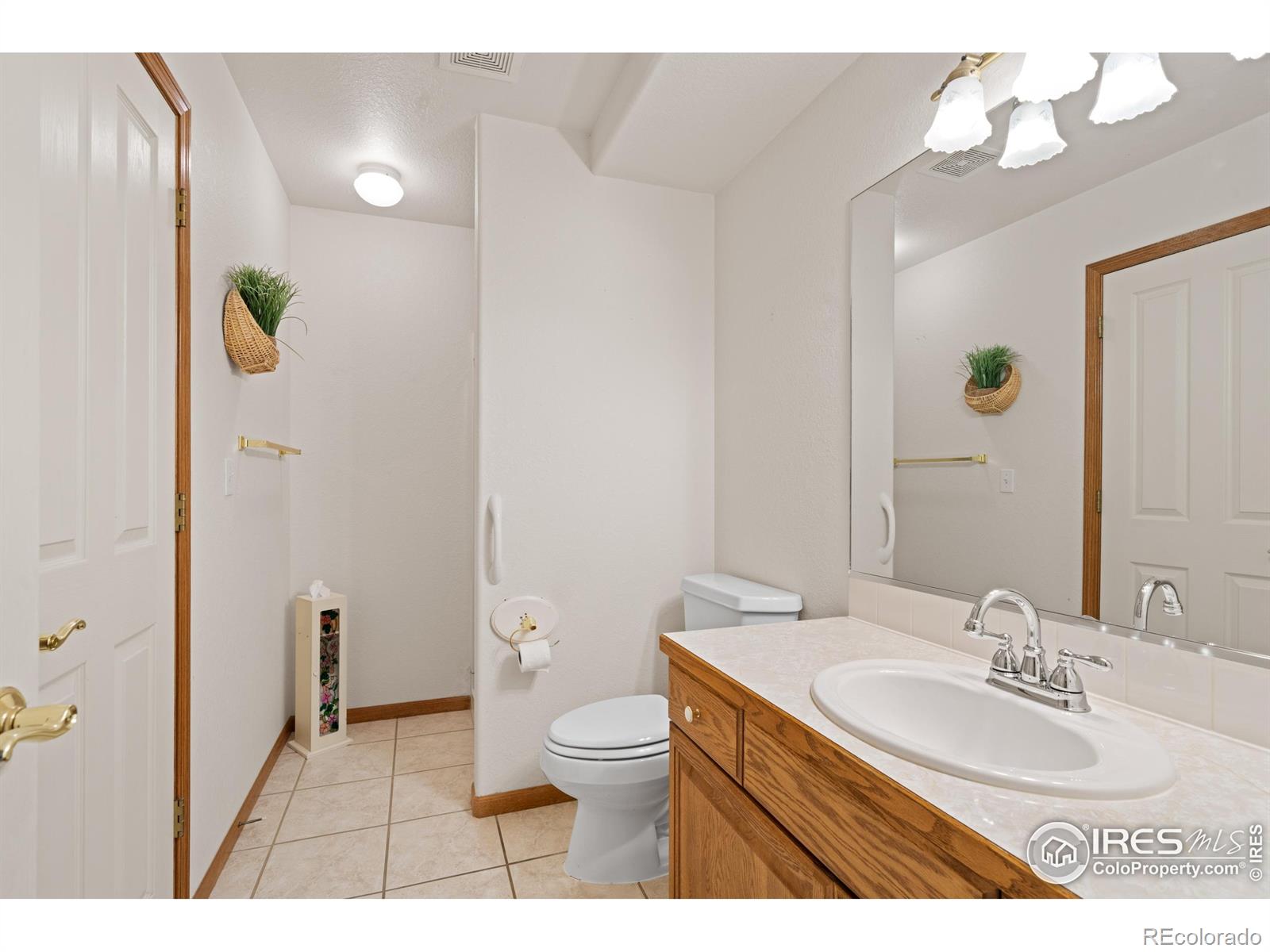 MLS Image #16 for 1601  44th ave ct,greeley, Colorado