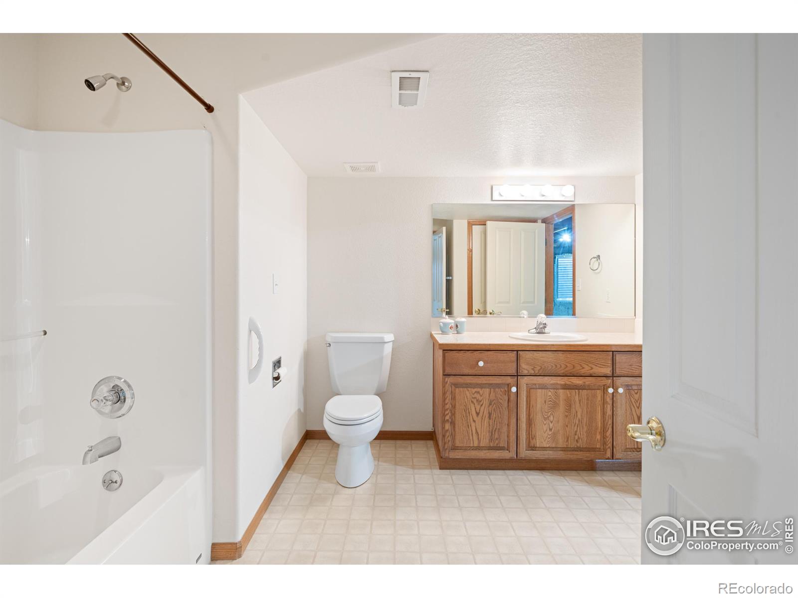 MLS Image #28 for 1601  44th ave ct,greeley, Colorado