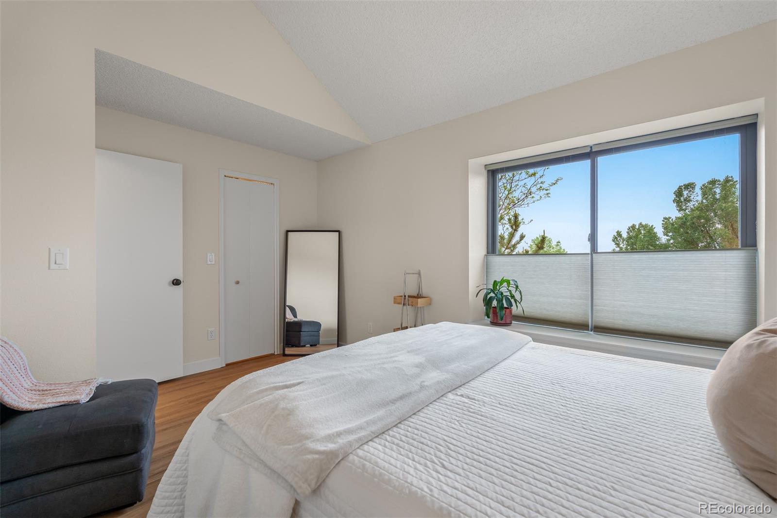 MLS Image #16 for 2035  bristlecone drive,colorado springs, Colorado